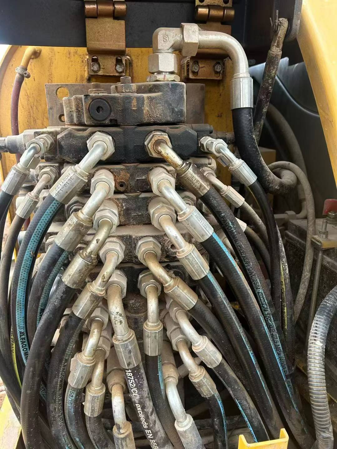 Used XCMG XE60 Excavator 2022 Model / 7