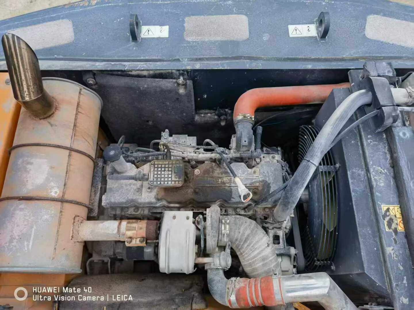 Used Hyundai R215VS Excavator 2018 Model / 4