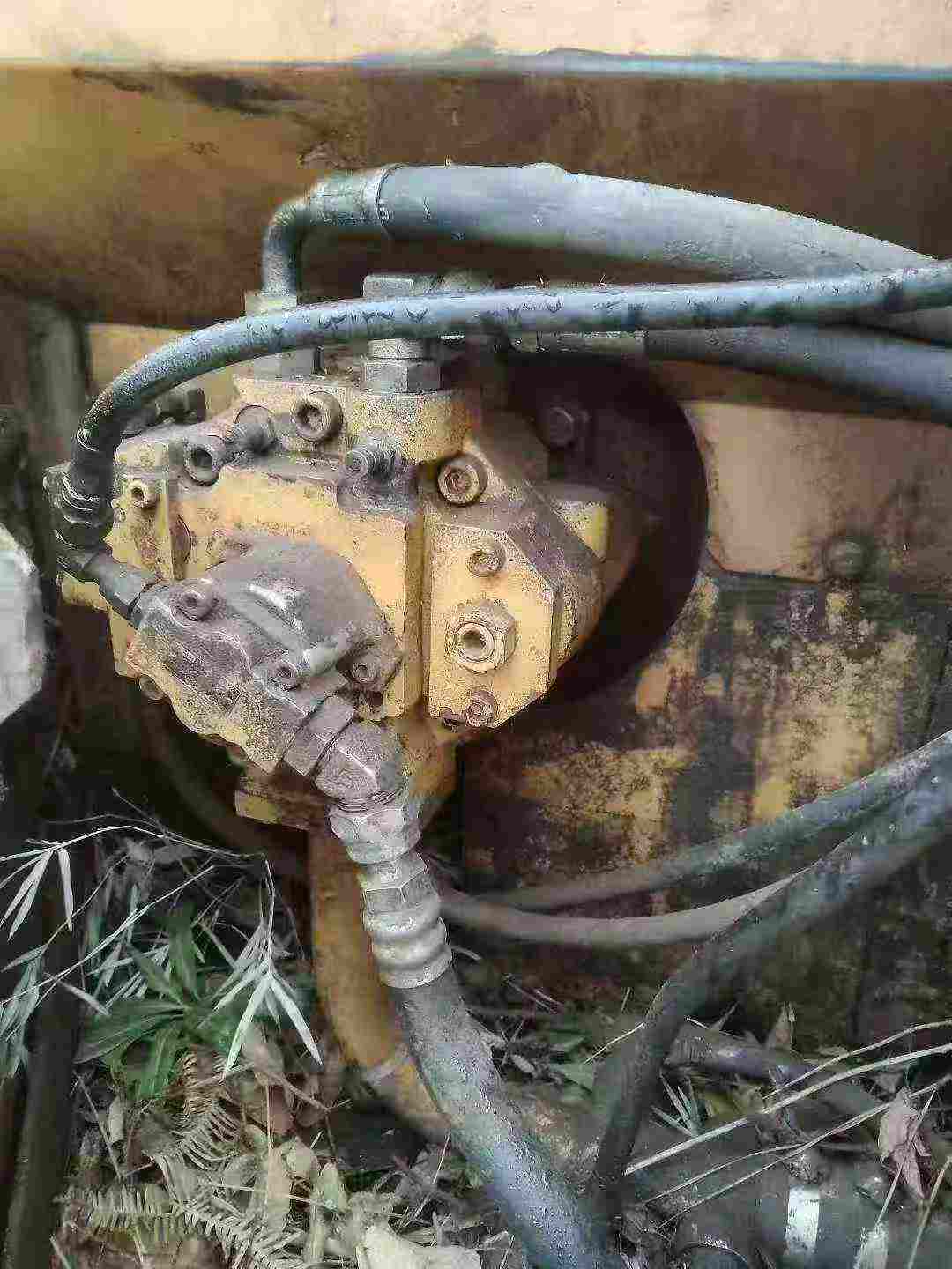 Used Caterpillar 307C Excavator 2016 Model / 3