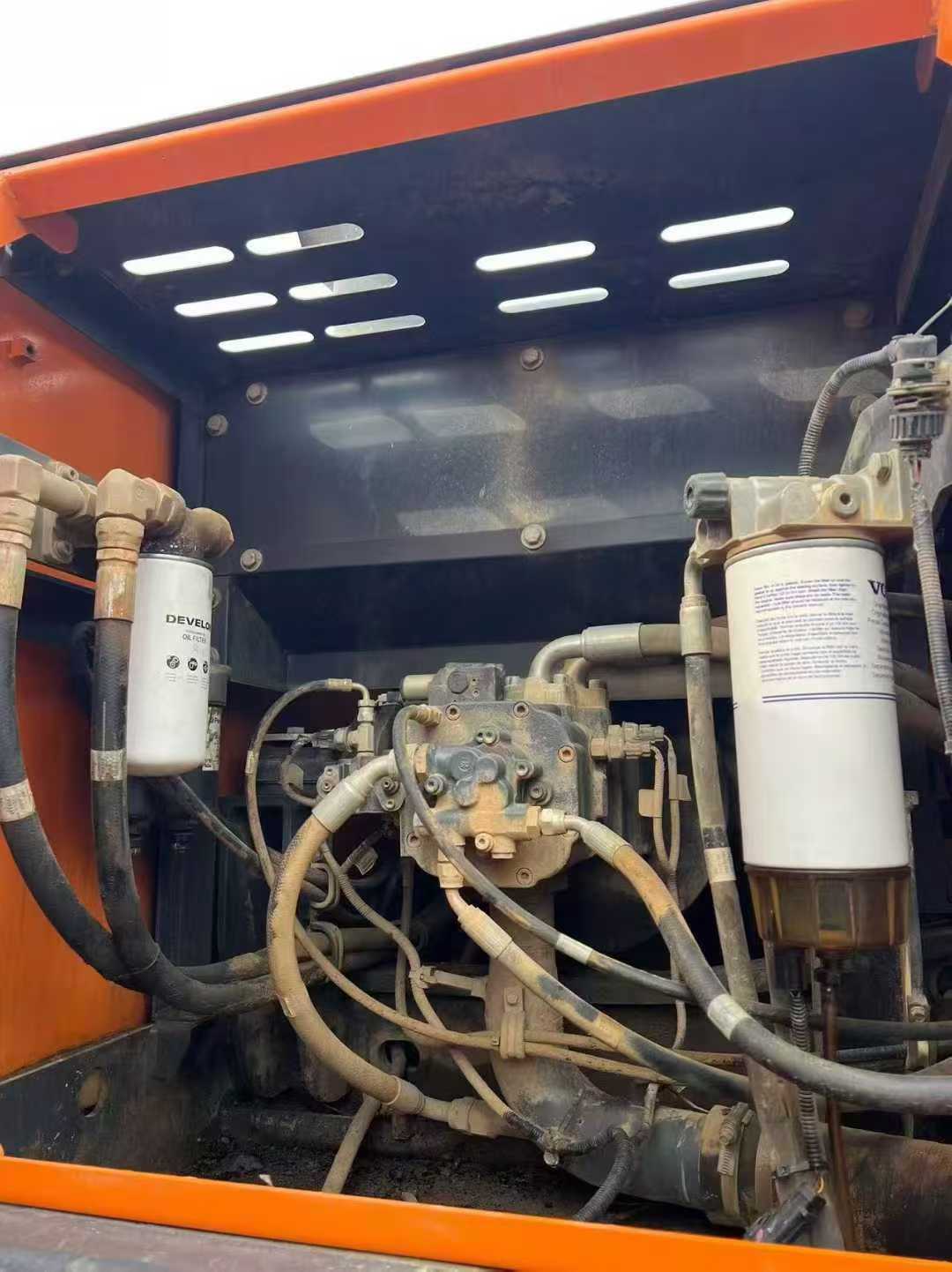 Used Doosan DX80 Excavator 2021 Model / 7