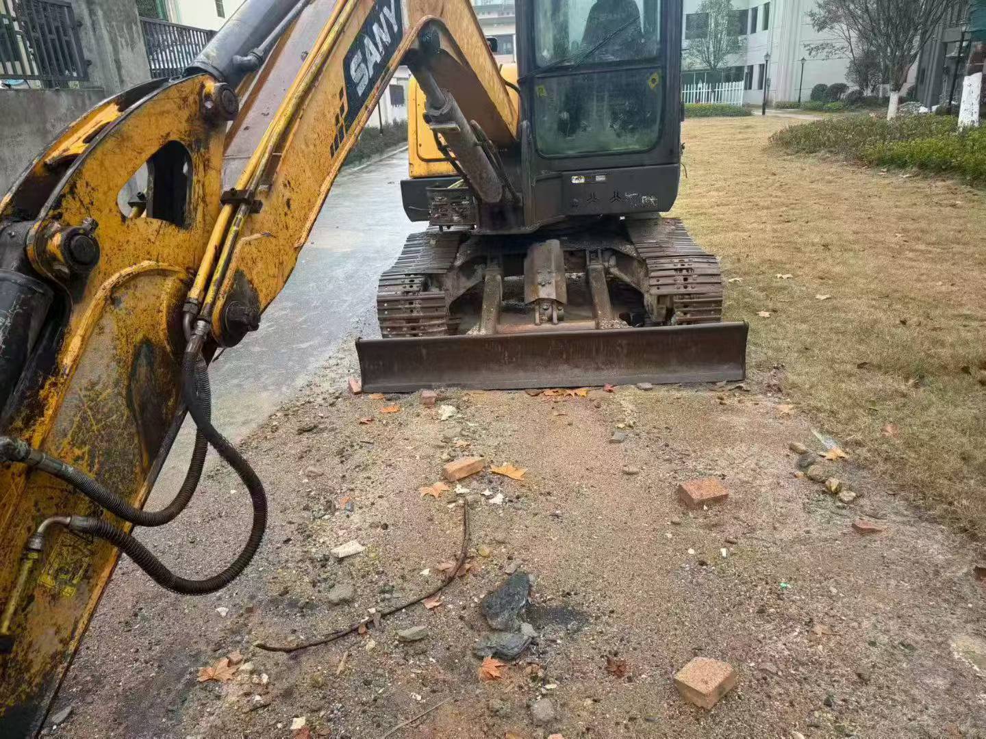 Used Sany SY55 Excavator 2014 Model / 3