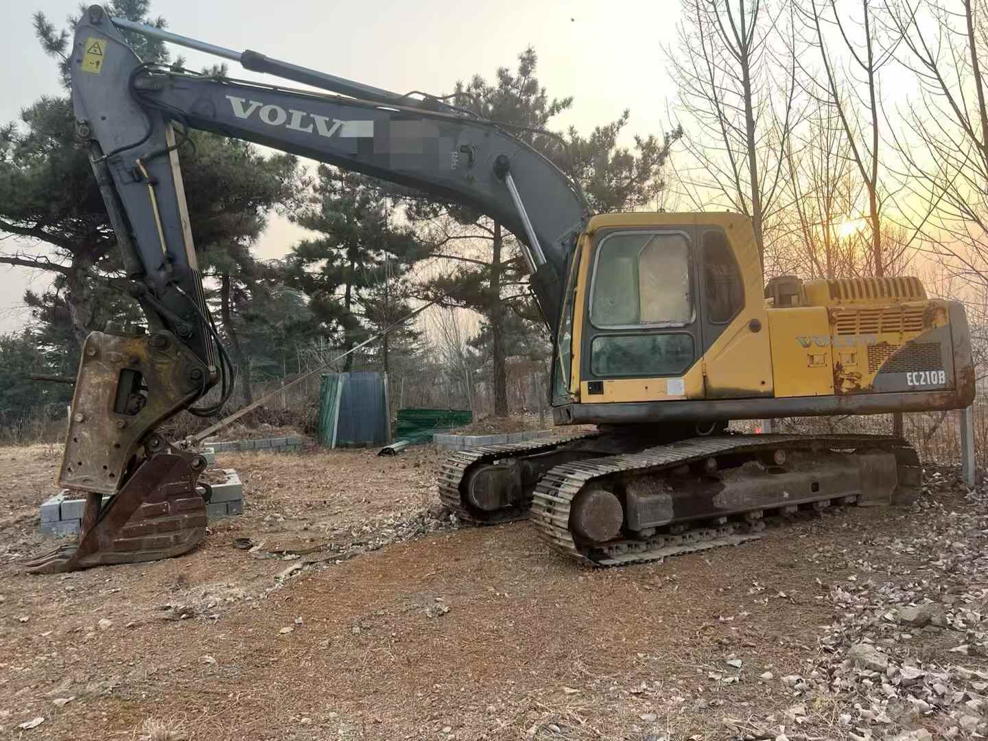 Buy Volvo EW210C Used Excavator Buy Volvo EW210C Used Excavator