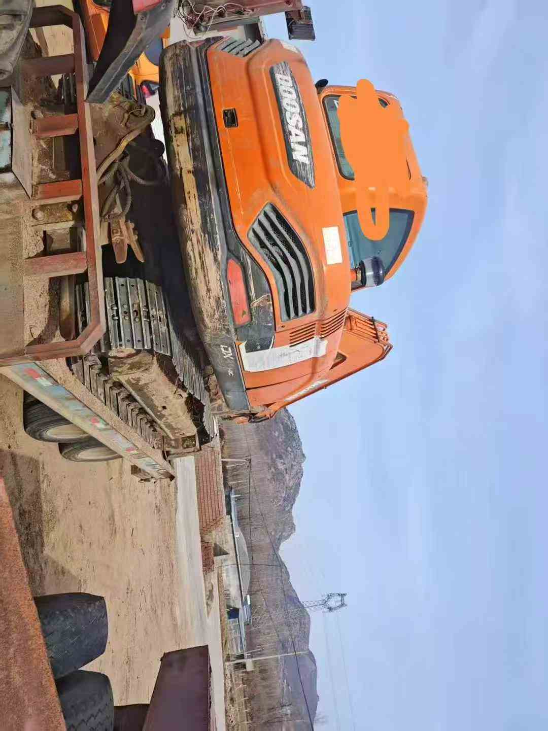 Buy Doosan DX75 Used Excavator