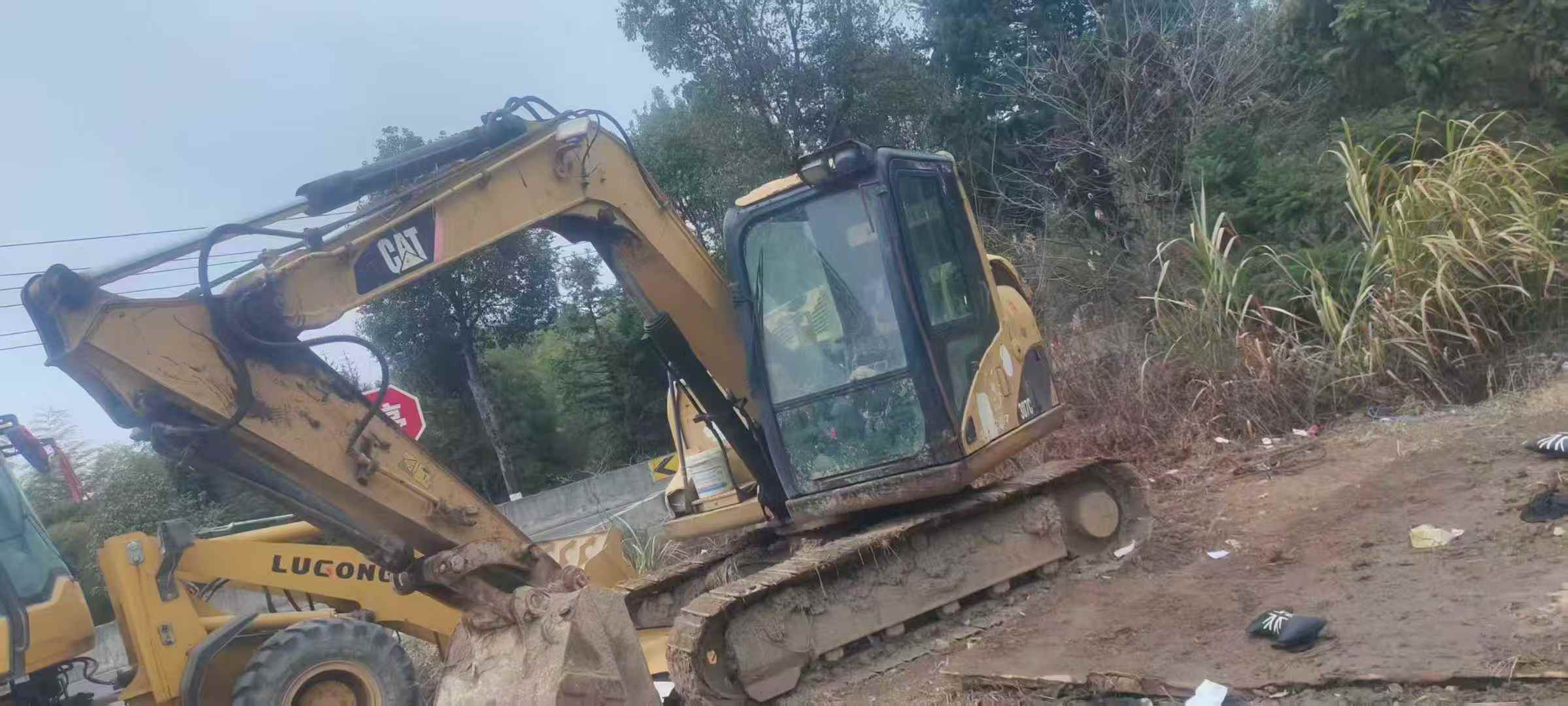 Used Caterpillar 307C Excavator 2016 Model / 3