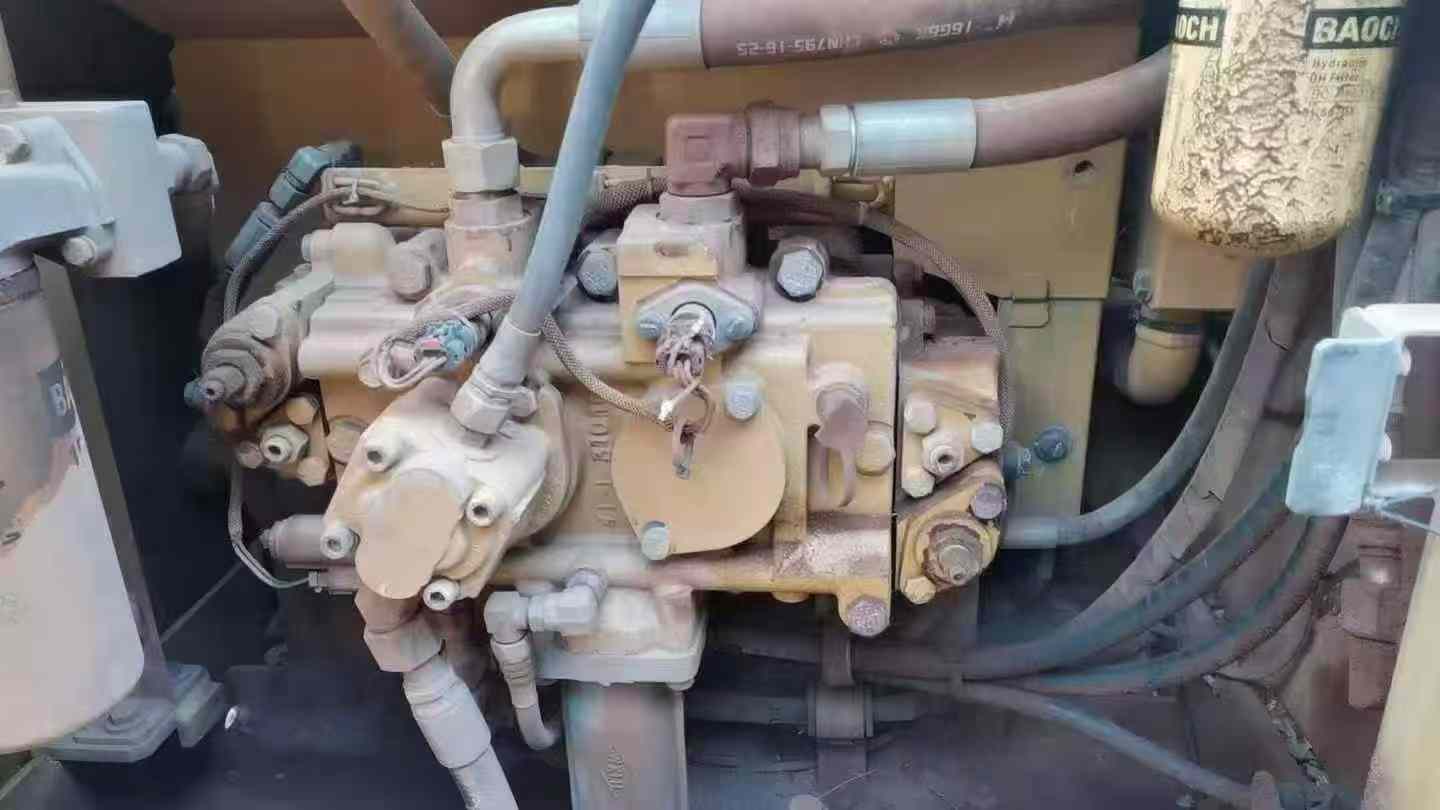 Used Caterpillar CT18 Excavator 2014 Model / 4