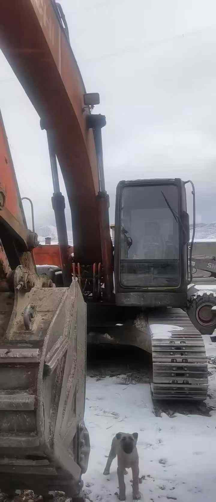 Used Hitachi ZX210-3G Excavator 2016 Model / 6