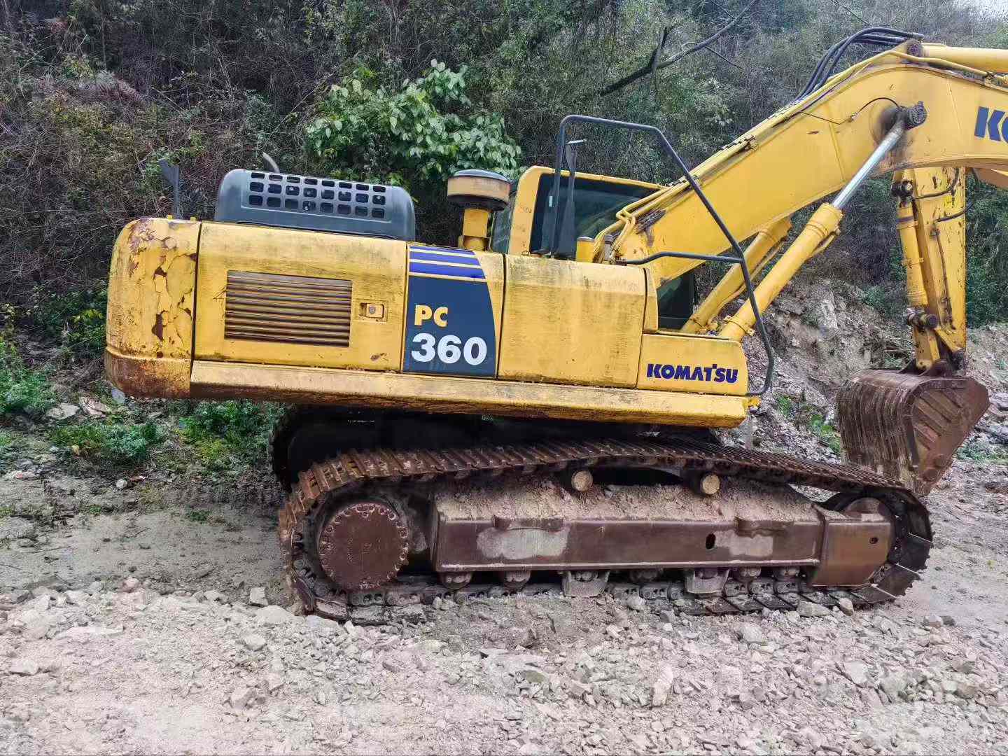 Used Komatsu PC300-8 Excavator 2017 Model / 3
