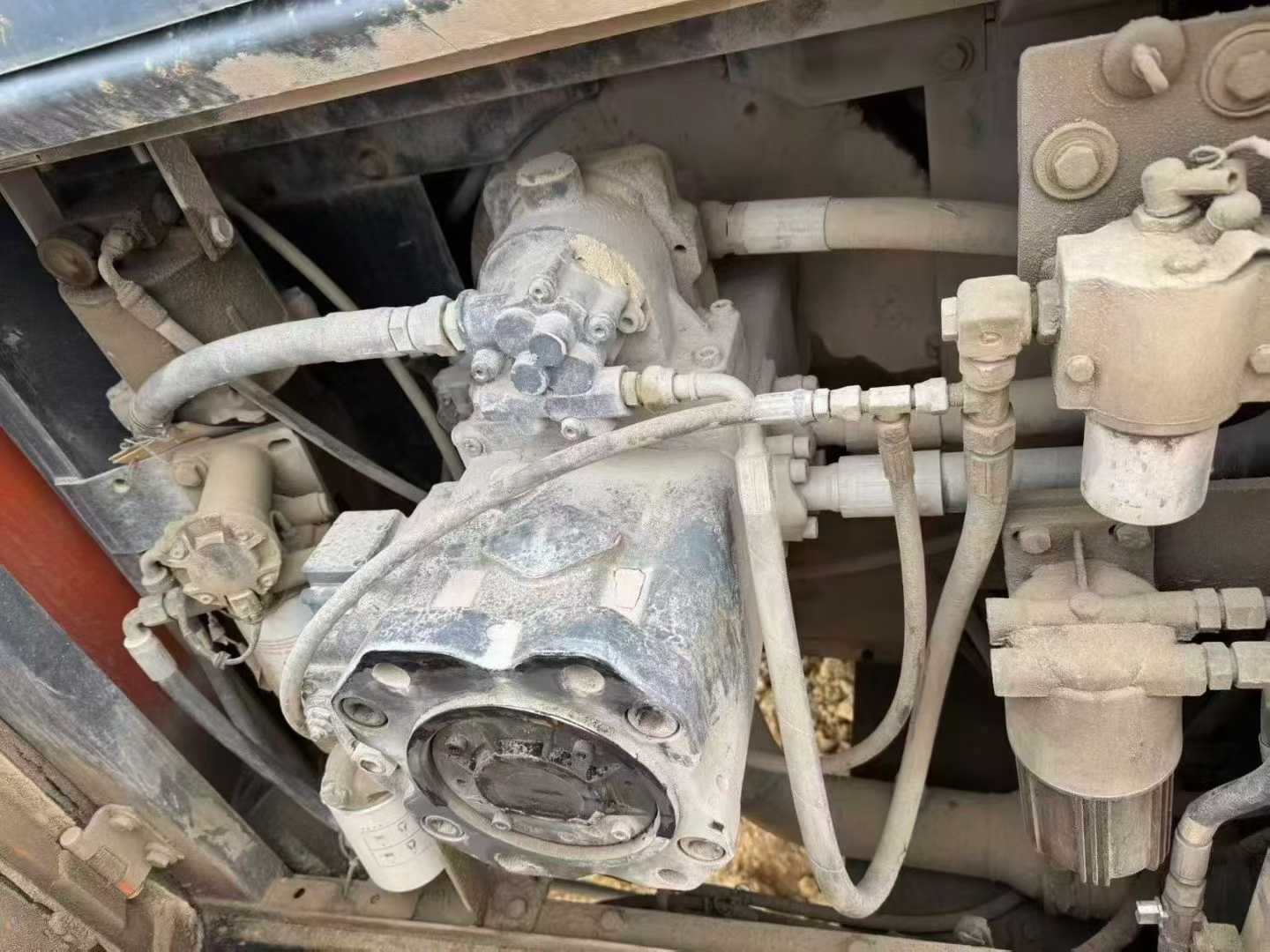 Used Doosan DX520LC Excavator 2018 Model / 4