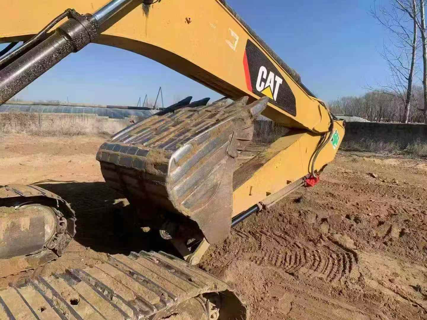 Used Caterpillar 323D2L Excavator 2016 Model / 8