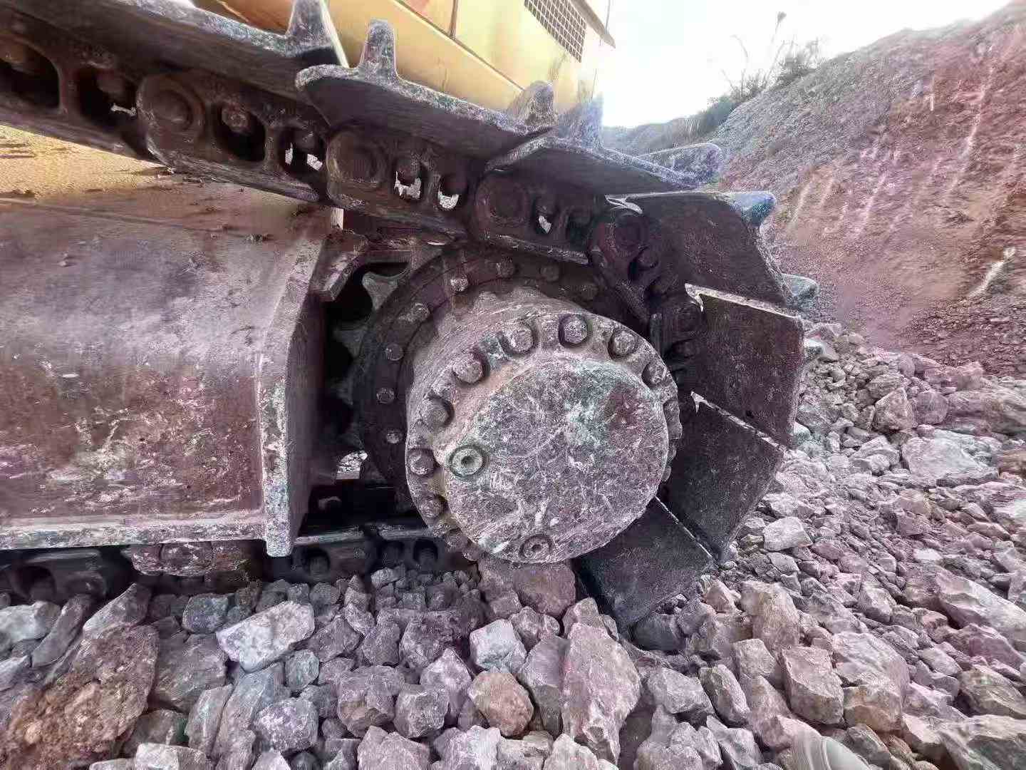 Used Caterpillar 330L Excavator 2016 Model / 8