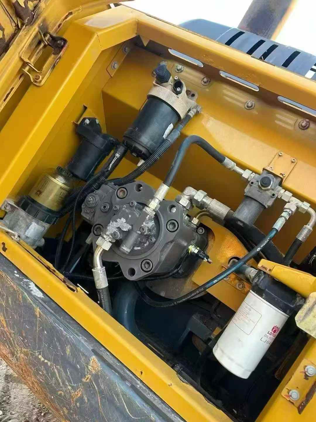 Used XCMG LW200 Excavator 2021 Model / 2