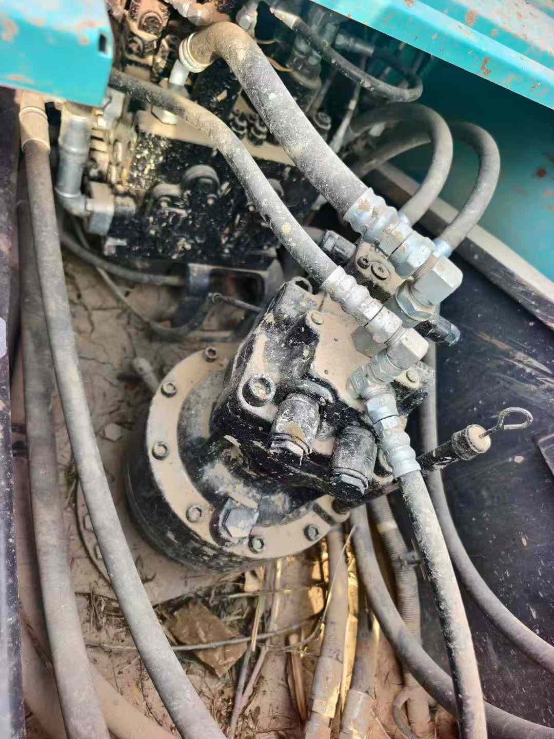 Used Kobelco SK330 Excavator 2022 Model / 3