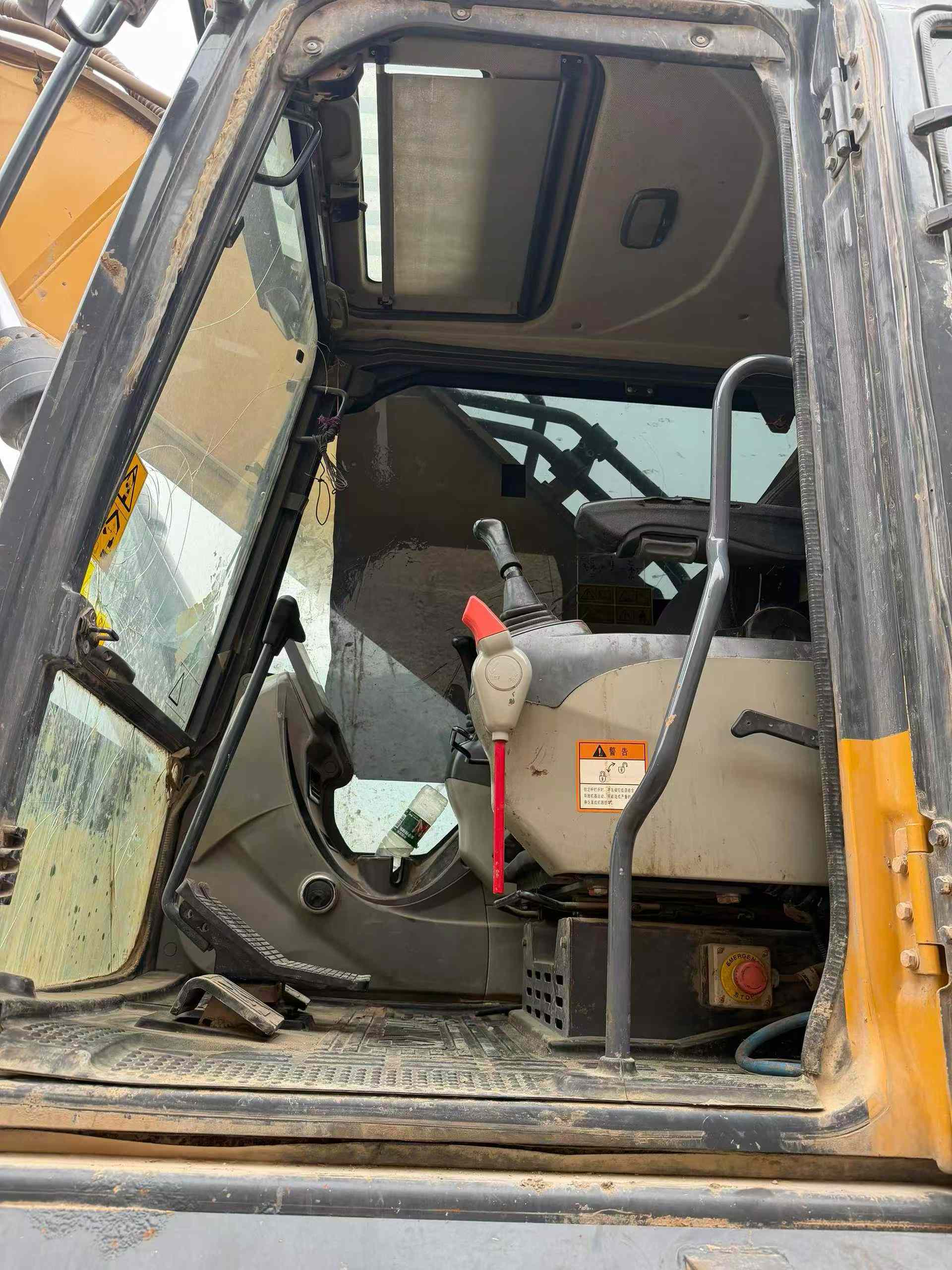 Used XCMG LW500KV Excavator 2020 Model / 3