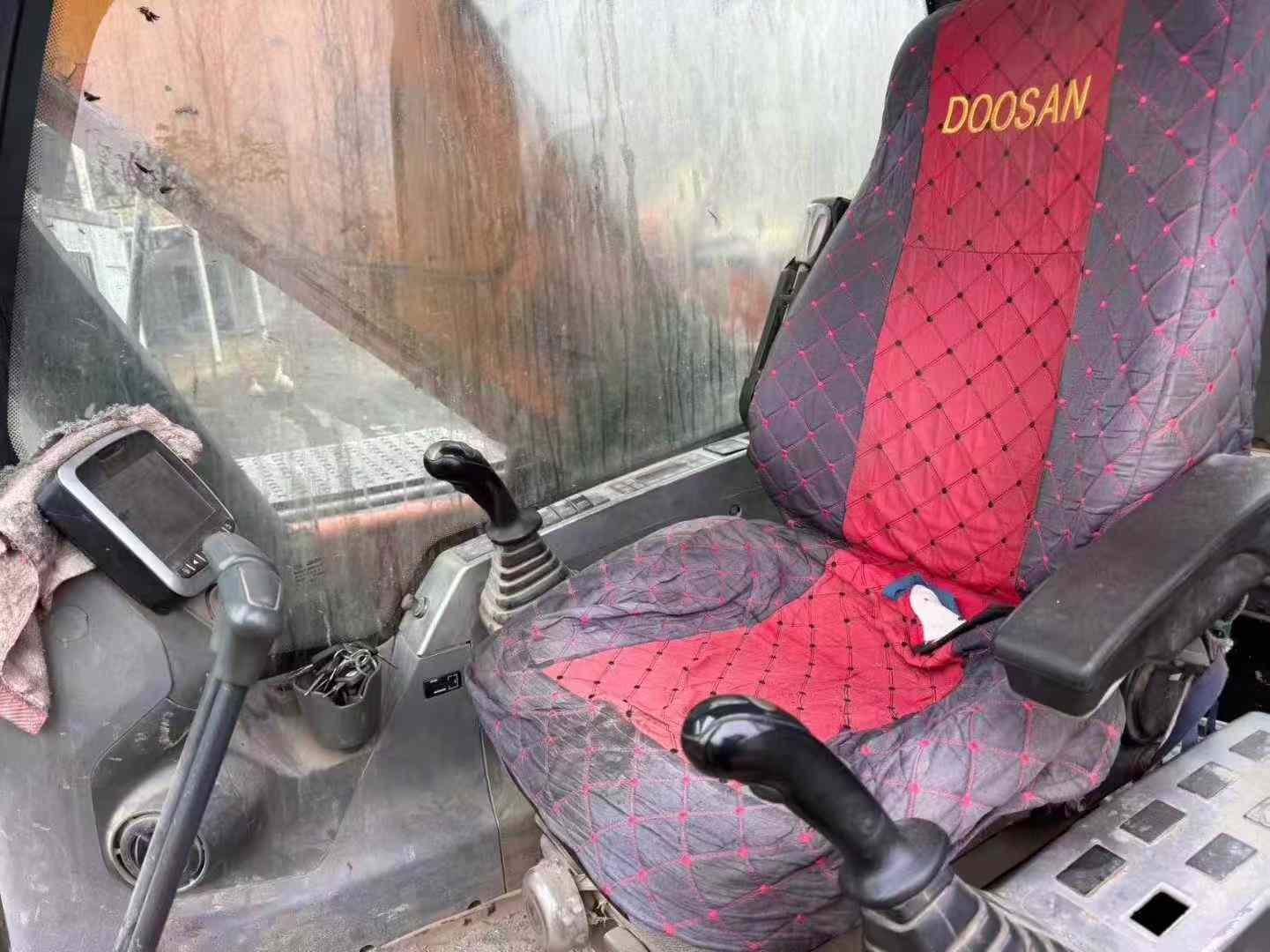 Used Doosan DX215-9C Excavator 2016 Model / 8