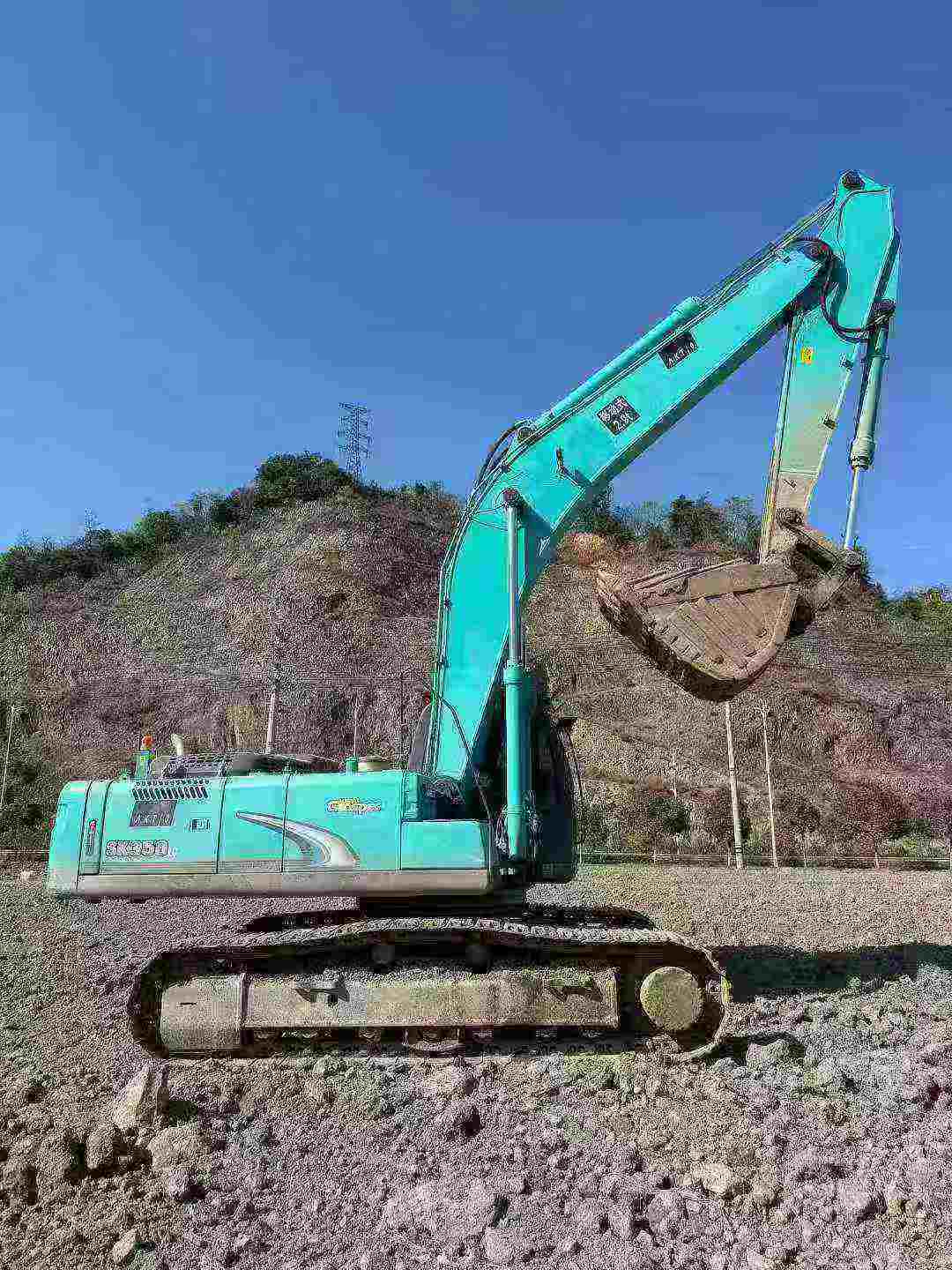 Used Kobelco SK350LC8 Excavator 2016 Model / 3