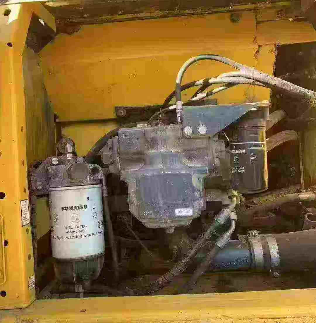 Used Komatsu PC210 Excavator 2018 Model / 5