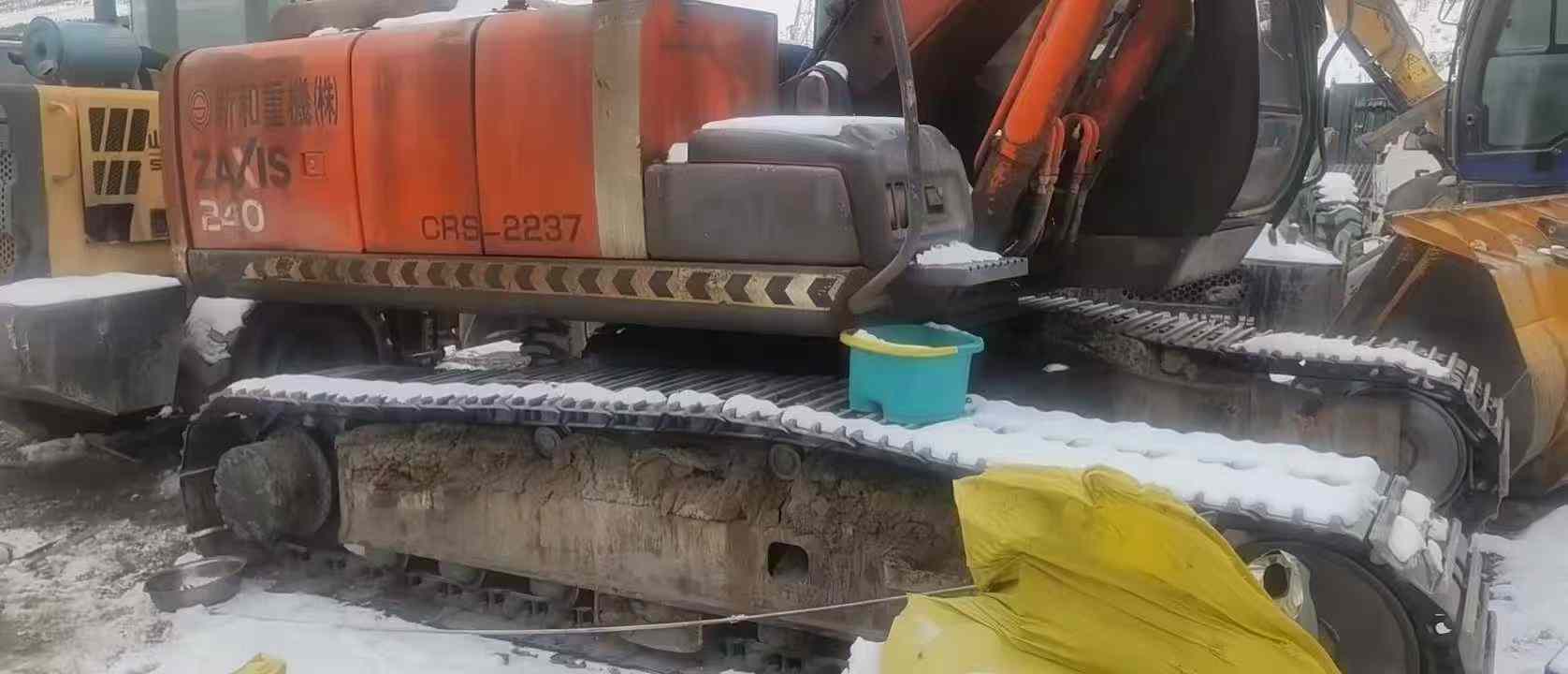 Used Hitachi ZX210-3G Excavator 2016 Model / 2