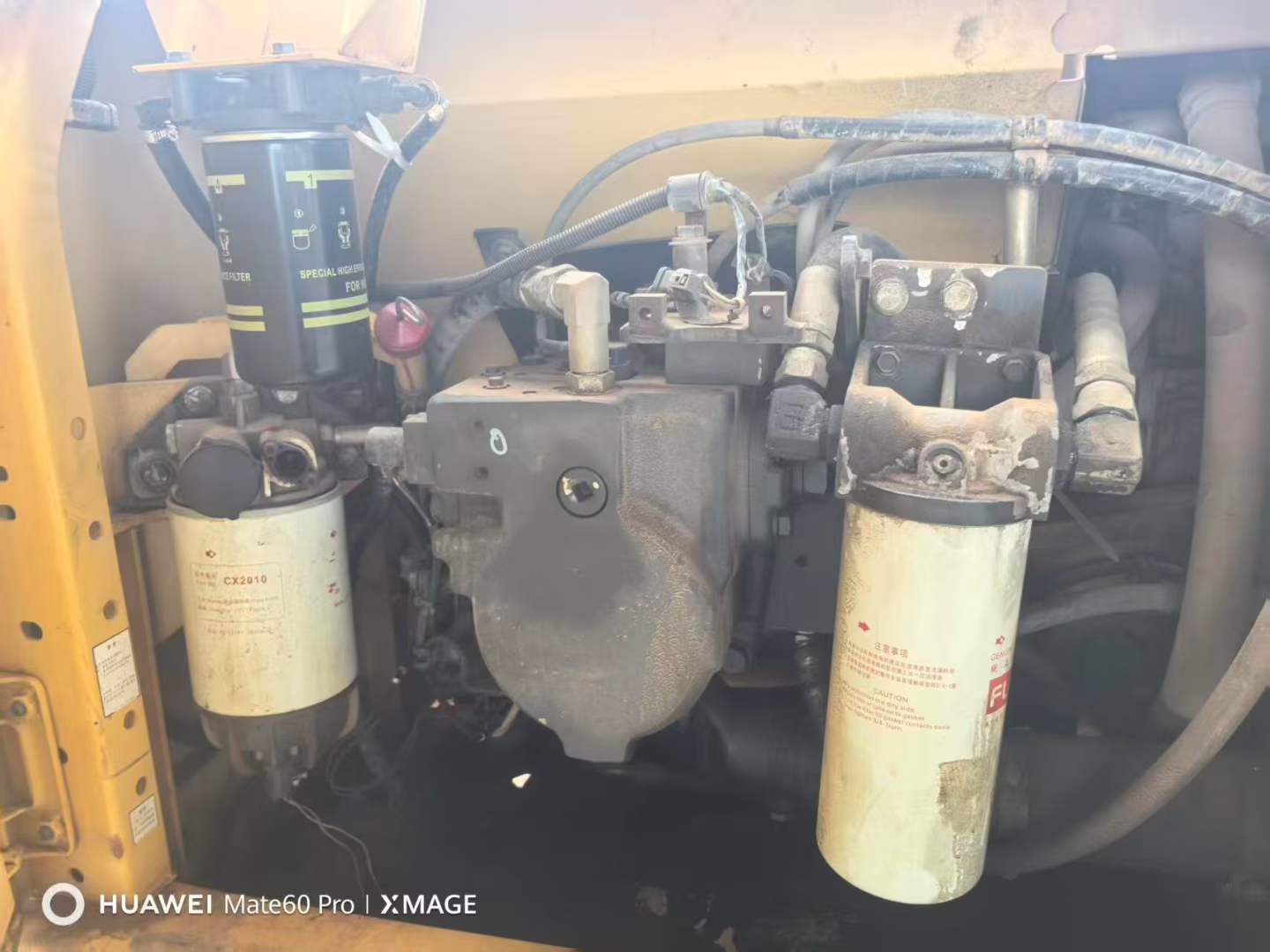 Used Komatsu HB215LC-1 Excavator 2019 Model / 8