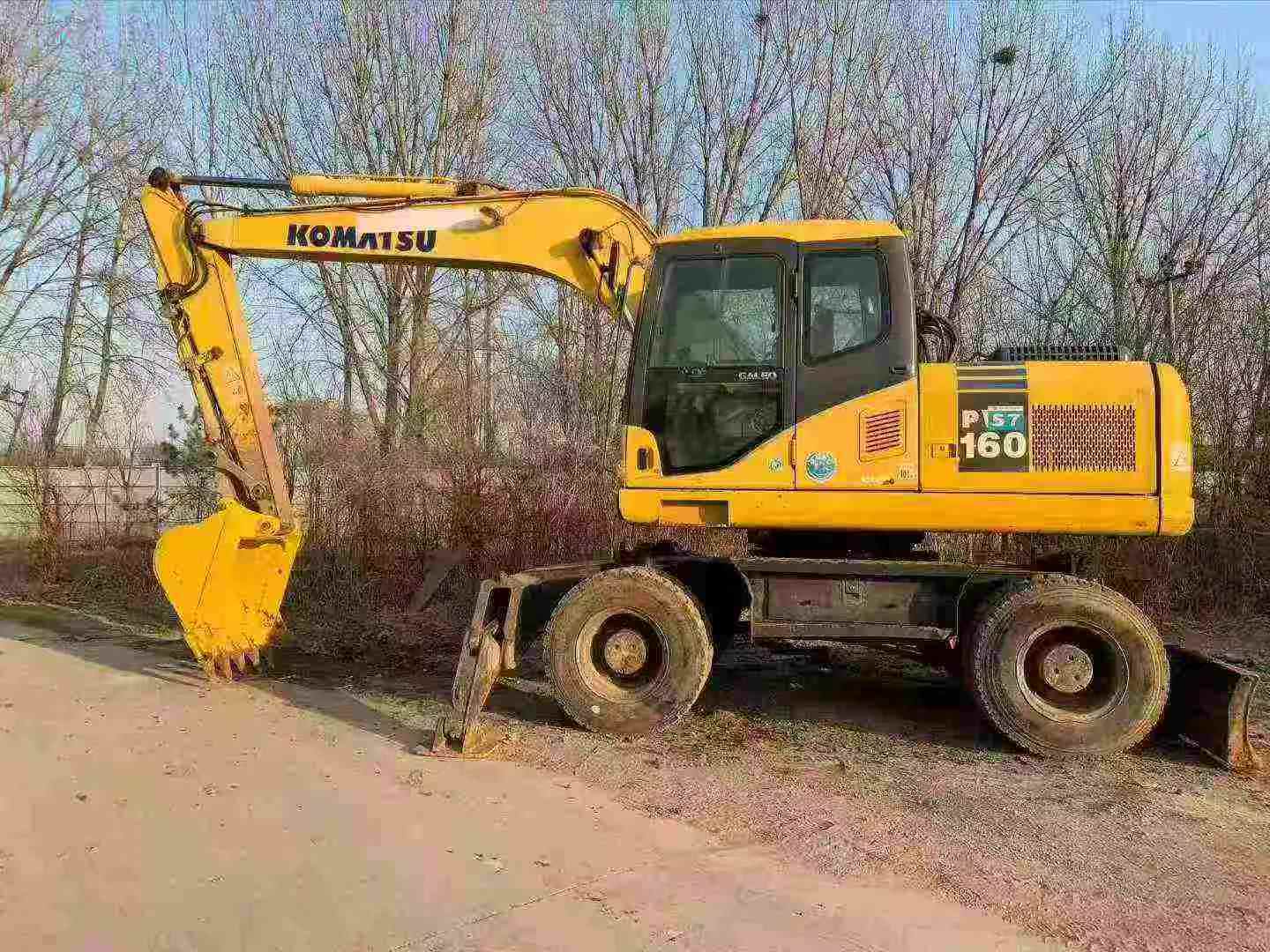 Buy Komatsu PW160-7 Used Excavator Buy Komatsu PW160-7 Used Excavator