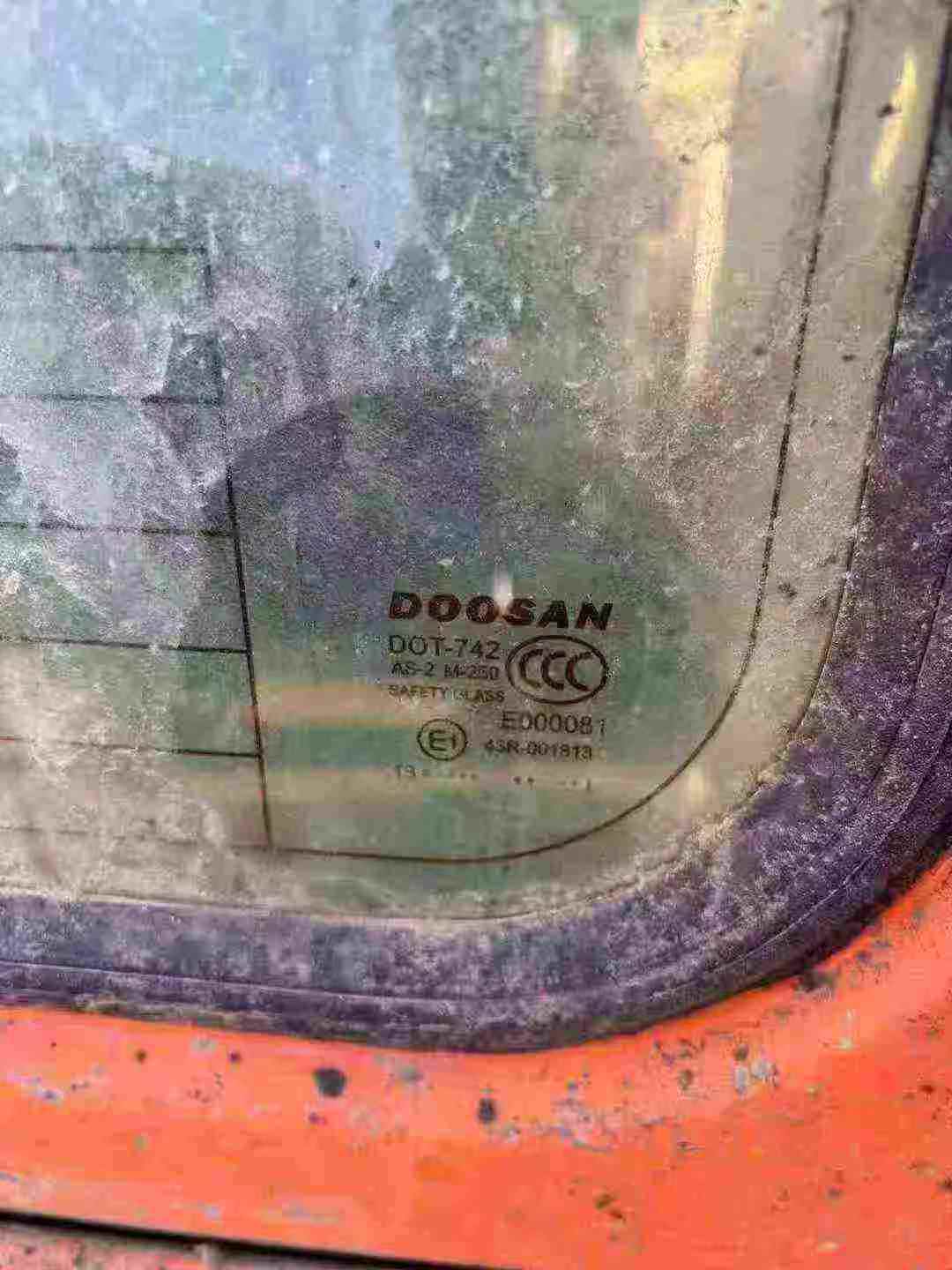 Used Doosan DL300 Excavator 2013 Model / 8