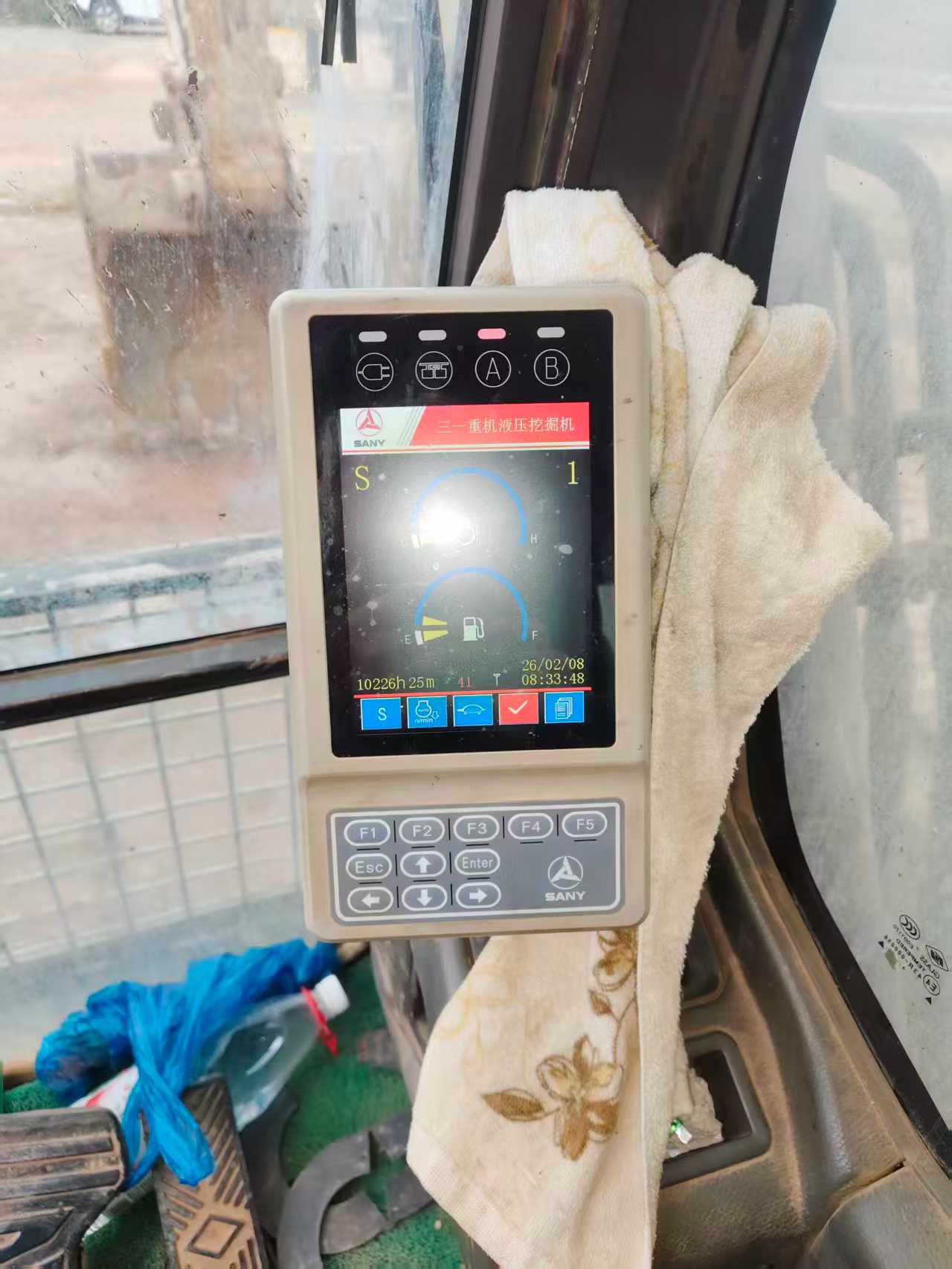 Used Sany SW305K Excavator 2016 Model / 5