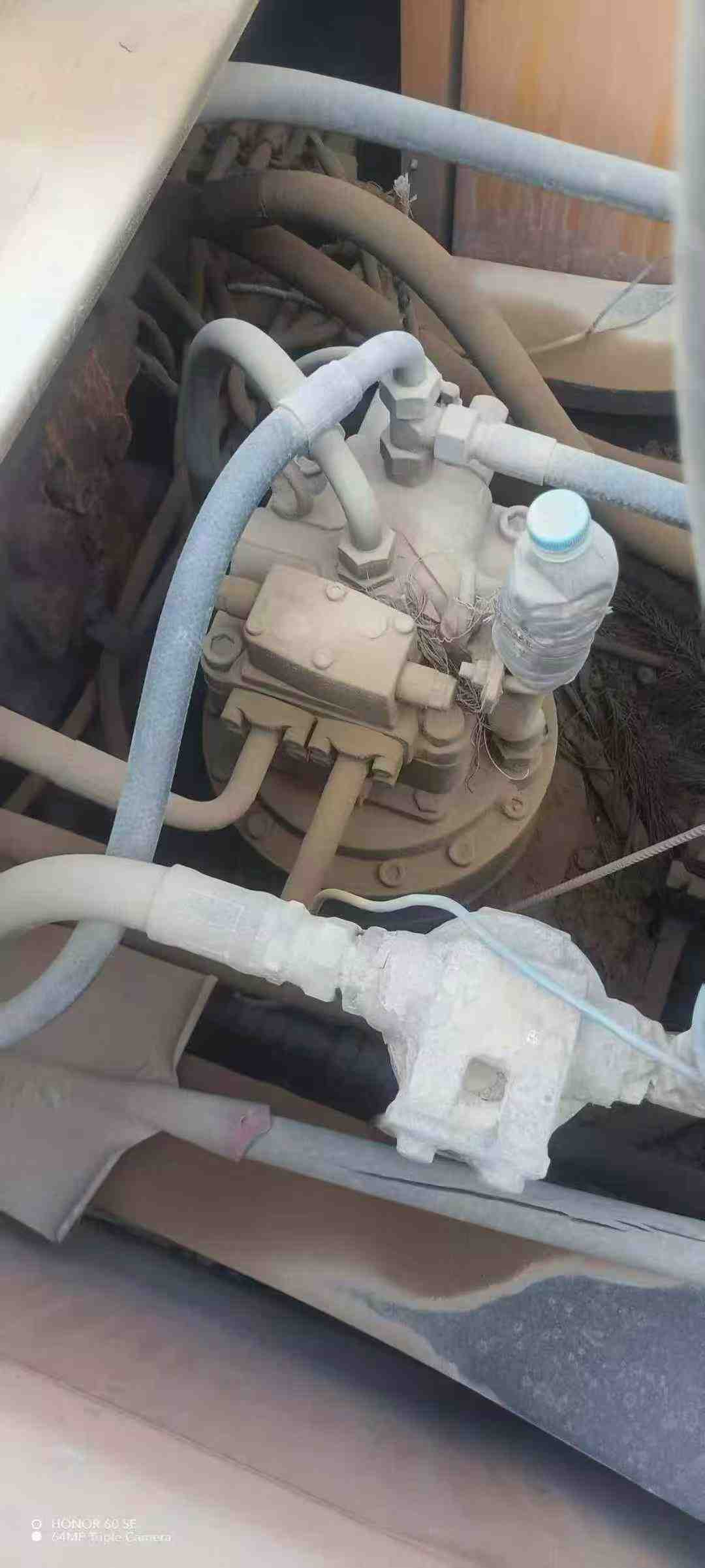 Used Sany SY265C Excavator 2015 Model / 3