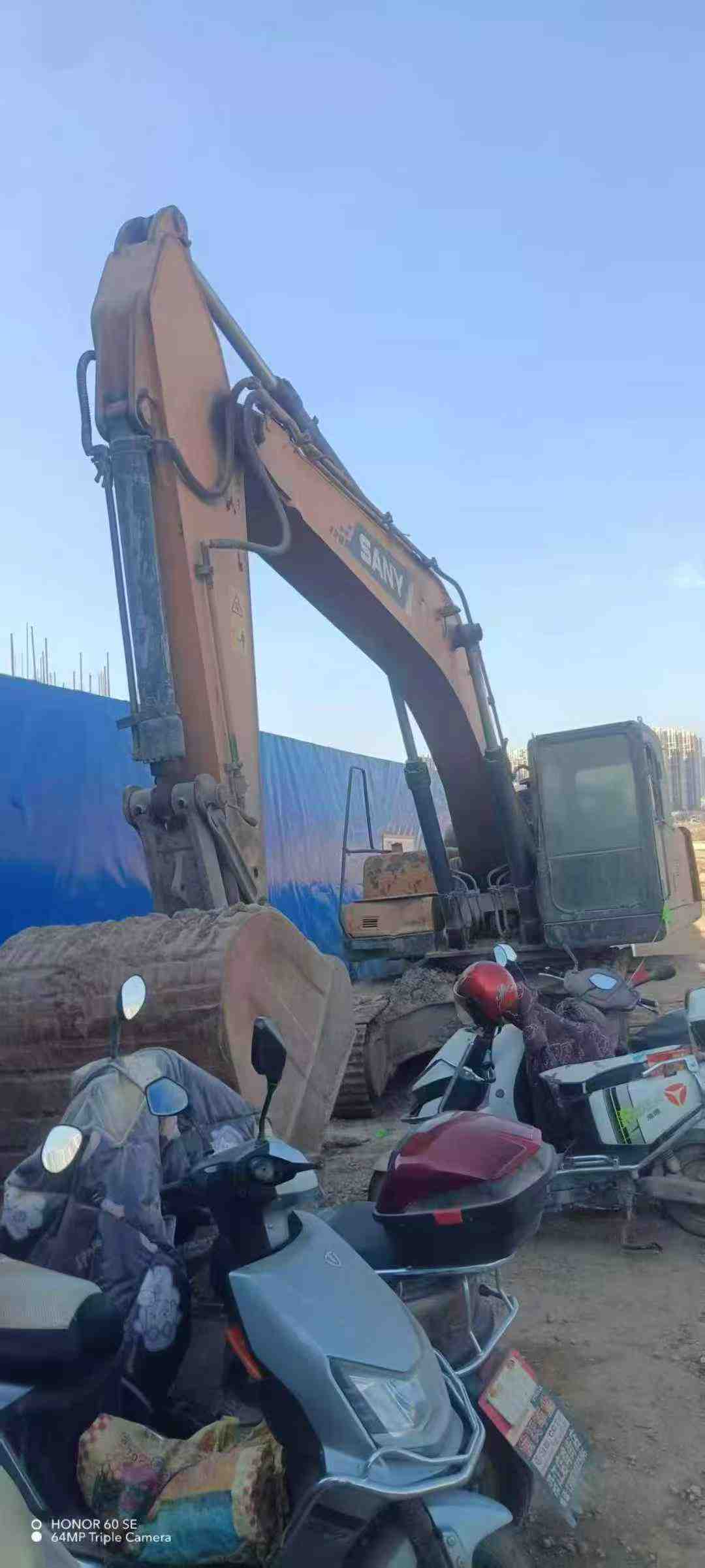 Used Sany SY265C Excavator 2015 Model / 5