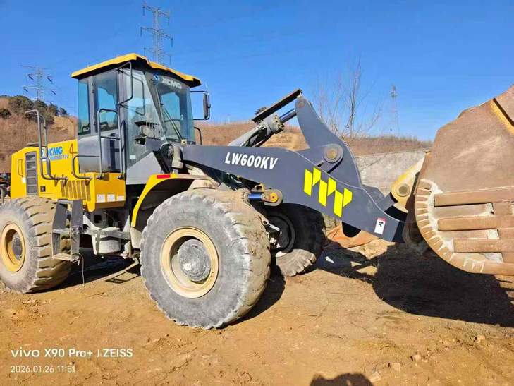 Buy XCMG LW600K Used Loader / 1