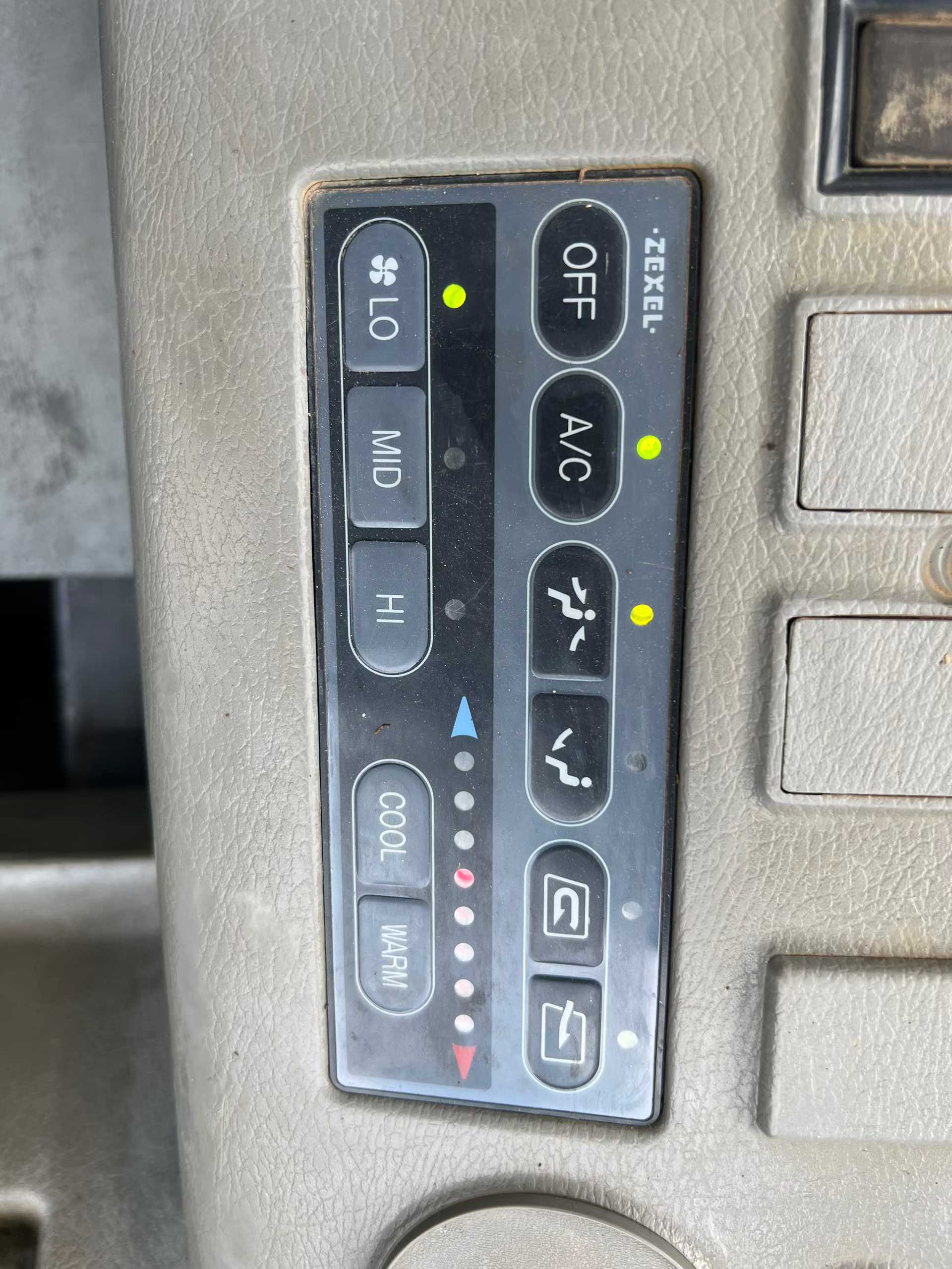 Used Komatsu PC120-6E0 Excavator 2016 Model / 9