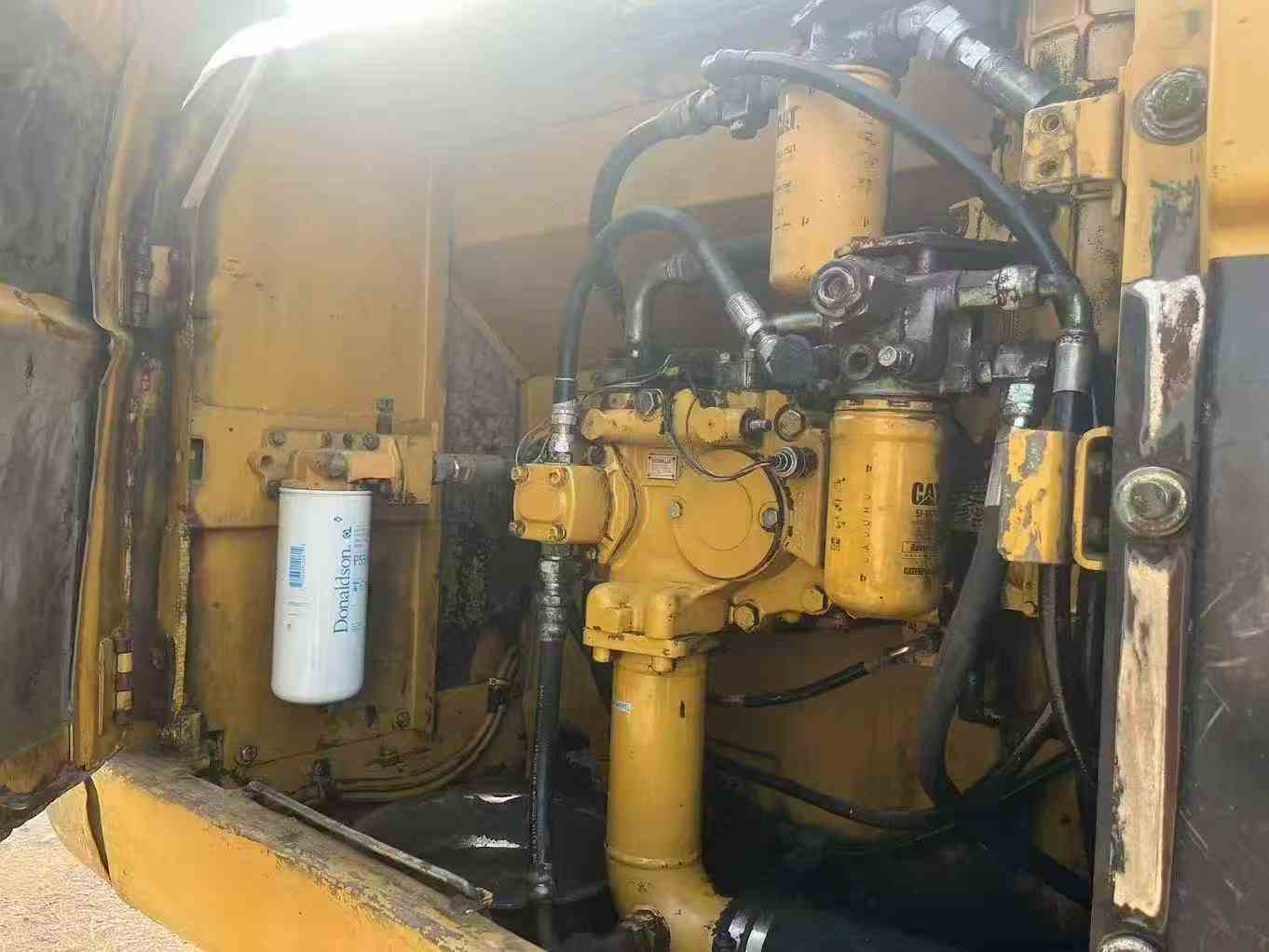 Used Caterpillar 329EL Excavator 2016 Model / 3