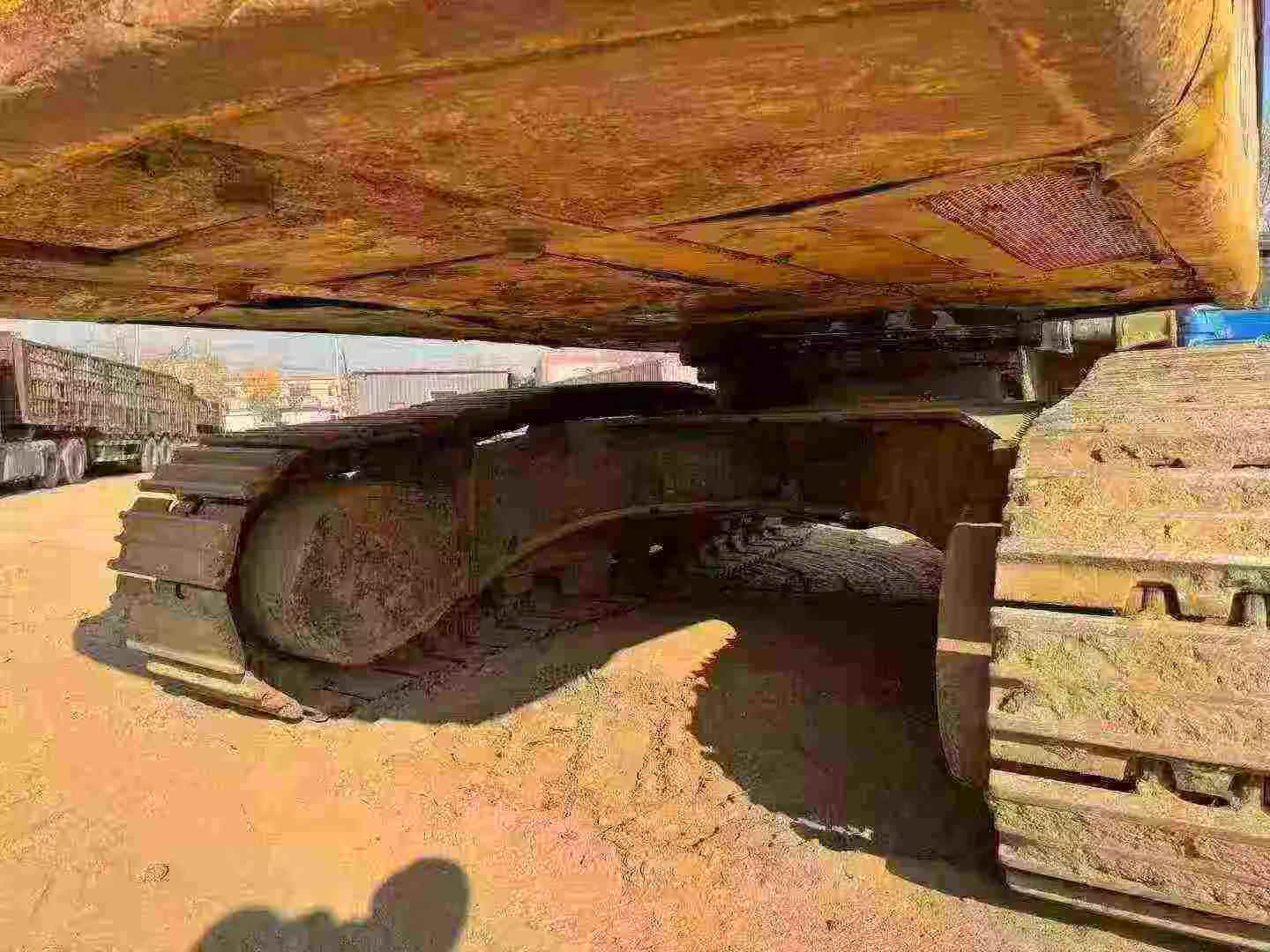 Used Komatsu PC400 Excavator 2016 Model / 7