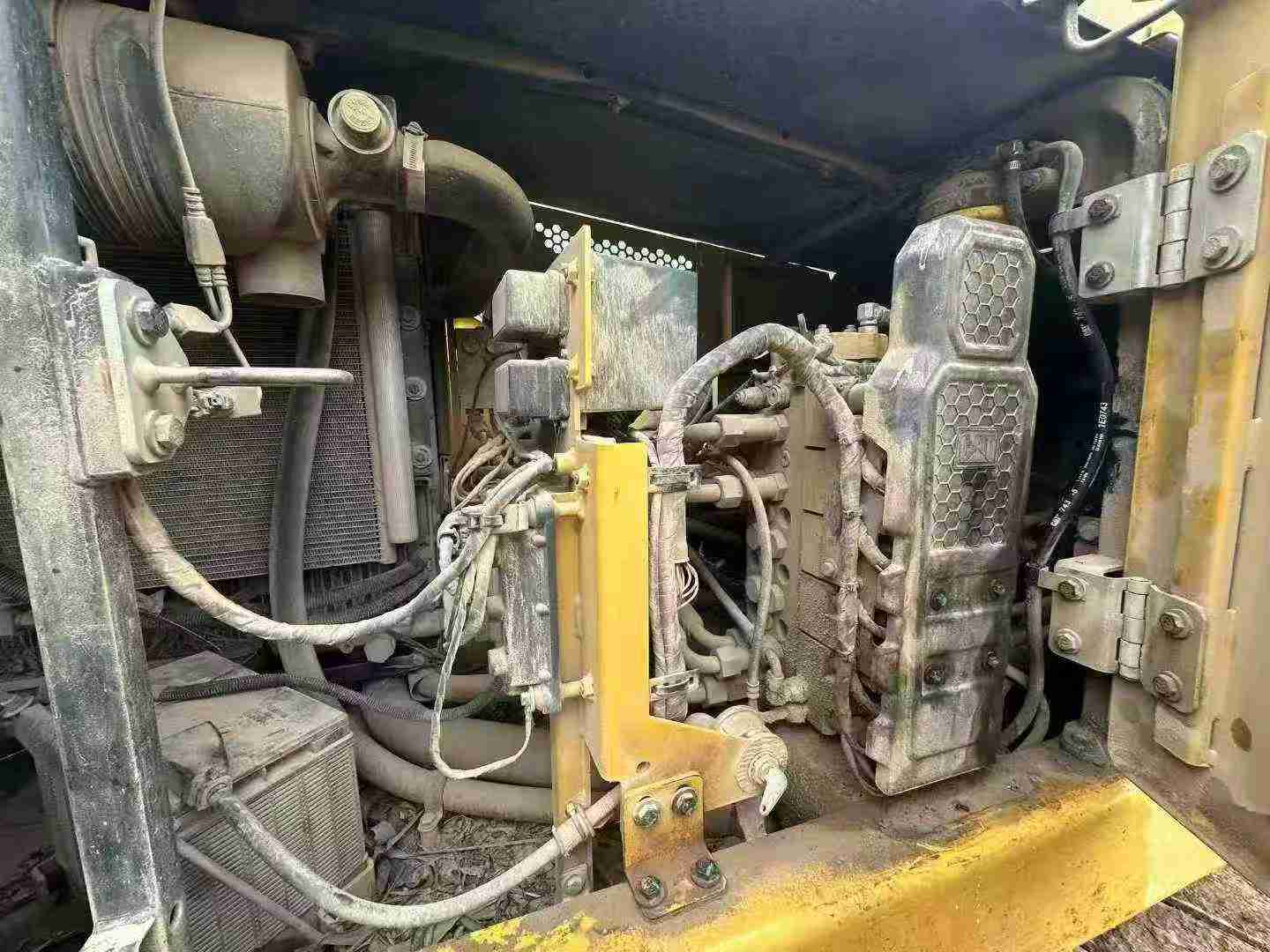 Used Caterpillar CAT310  Excavator 2020 Model / 5