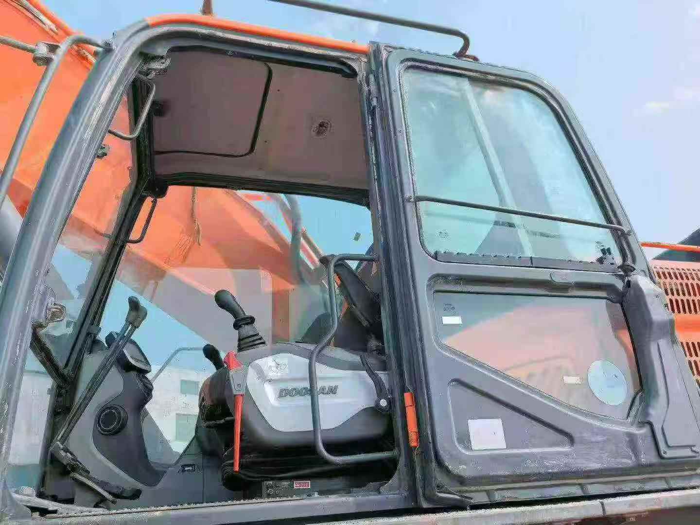 Used Doosan DX520RP-9C Excavator 2019 Model / 8