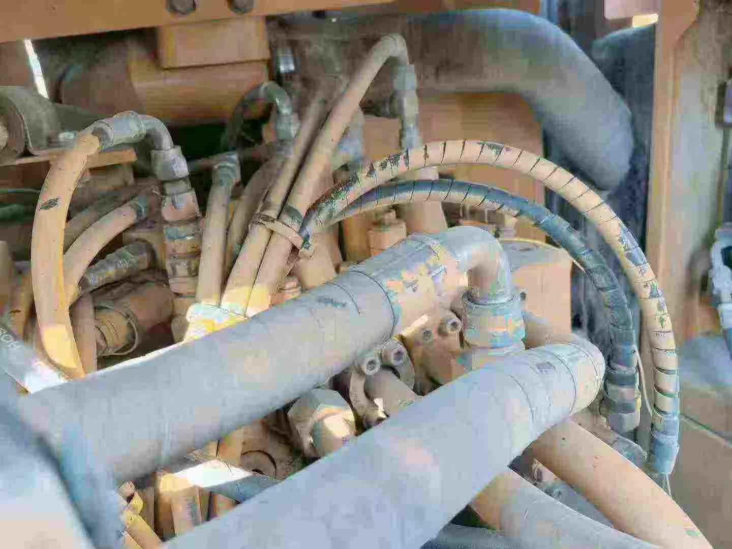 Used Caterpillar 326DL Excavator 2014 Model / 9