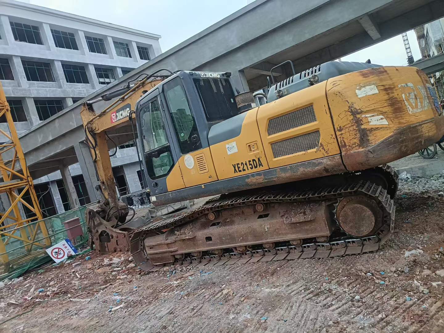 Used XCMG LW200 Excavator 2019 Model / 8