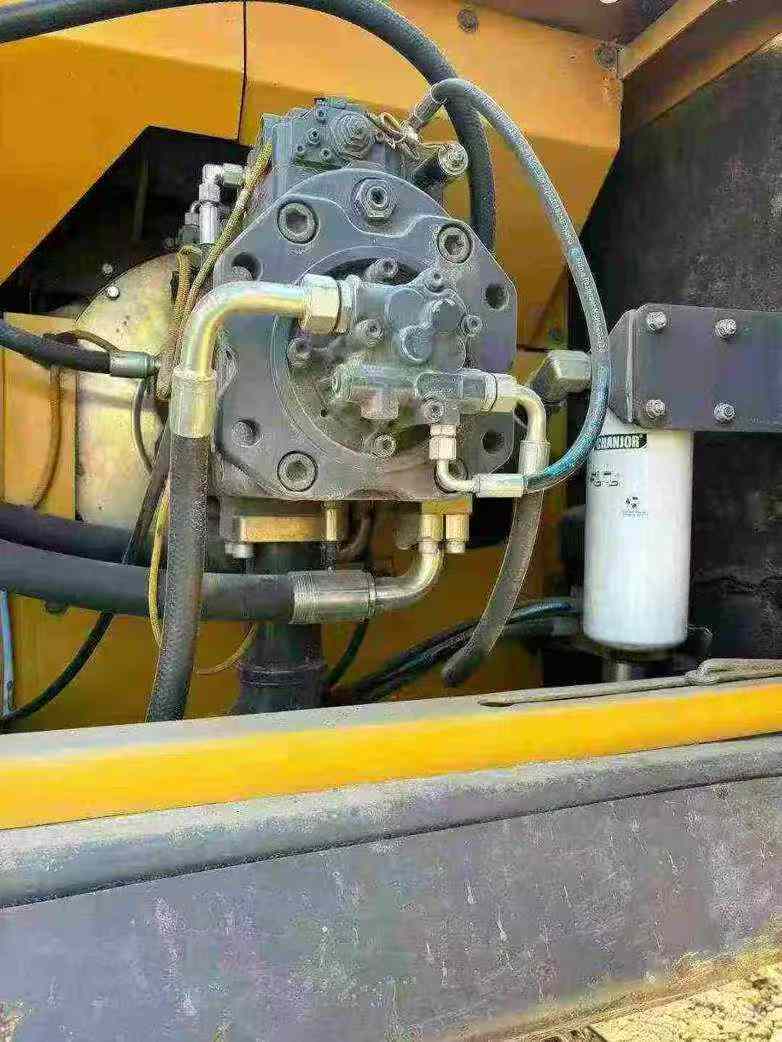 Used XCMG XE470 Excavator 2020 Model / 4