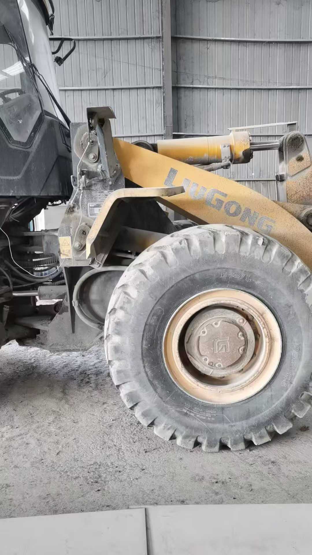 Buy LiuGong CLG855 Used Loader