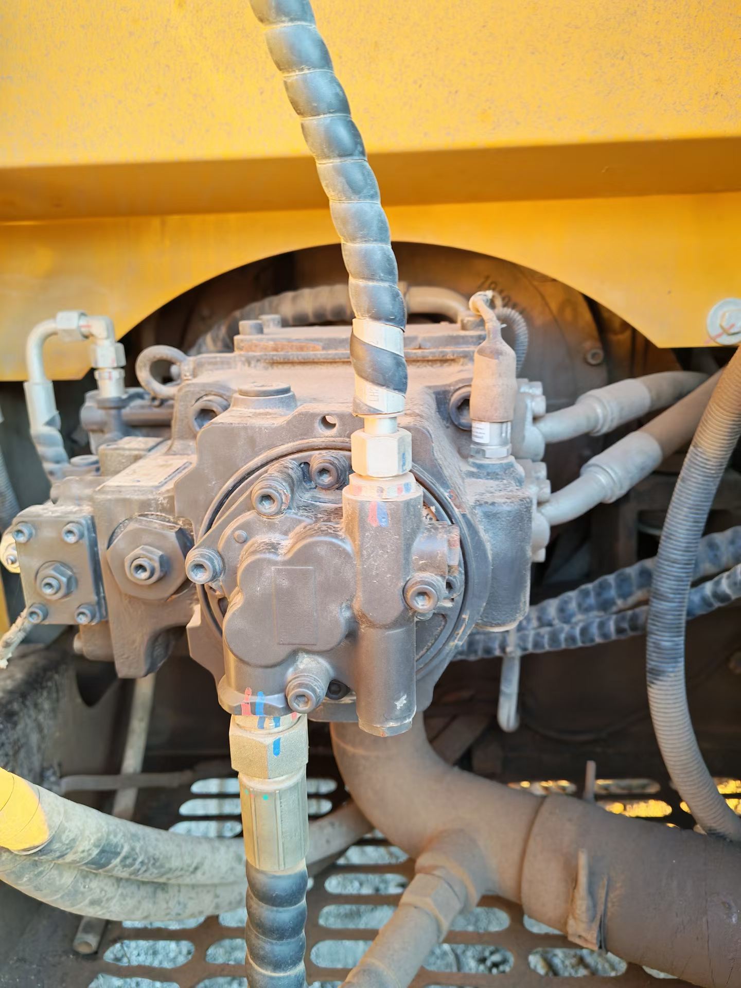 Used Sany SY55 Excavator 2020 Model / 4