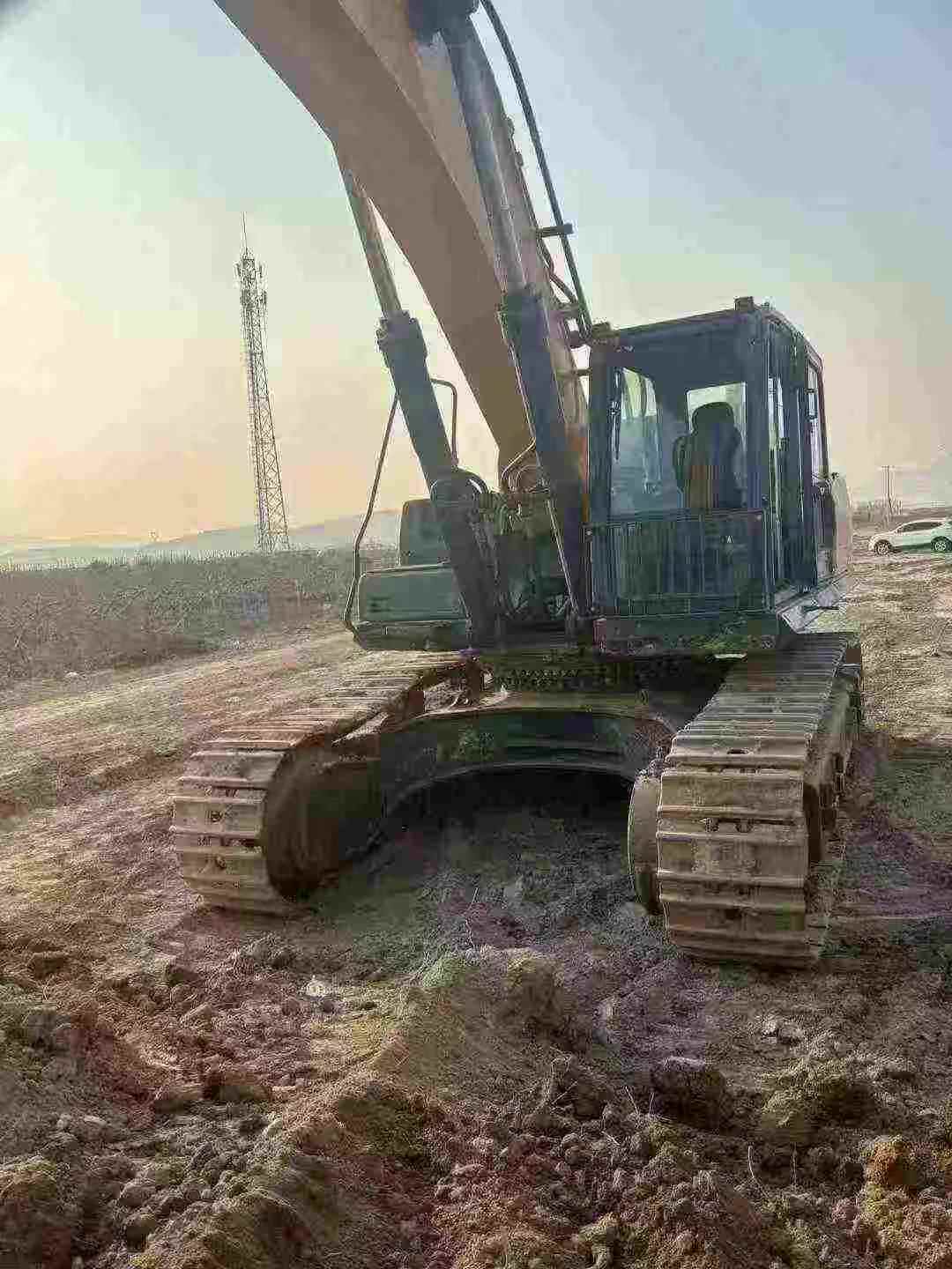 Used XCMG XE470 Excavator 2018 Model / 2