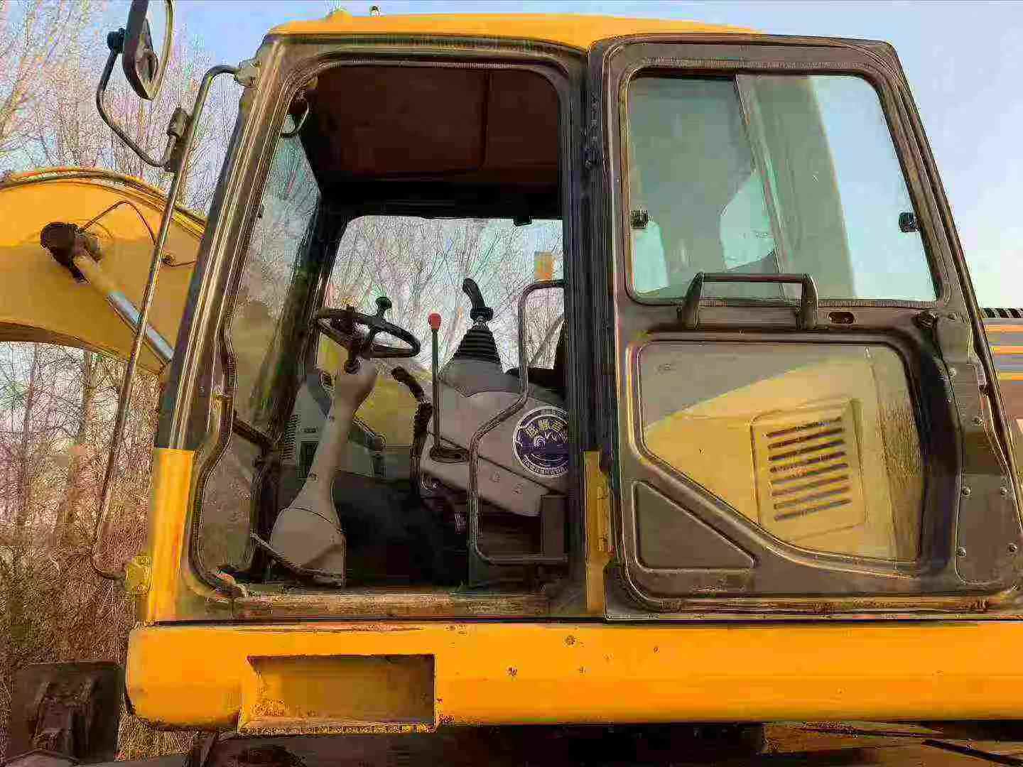 Used Komatsu PW160-7 Excavator 2016 Model / 9