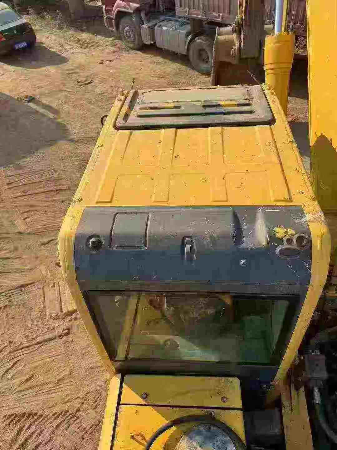 Used Komatsu PC400 Excavator 2016 Model / 8