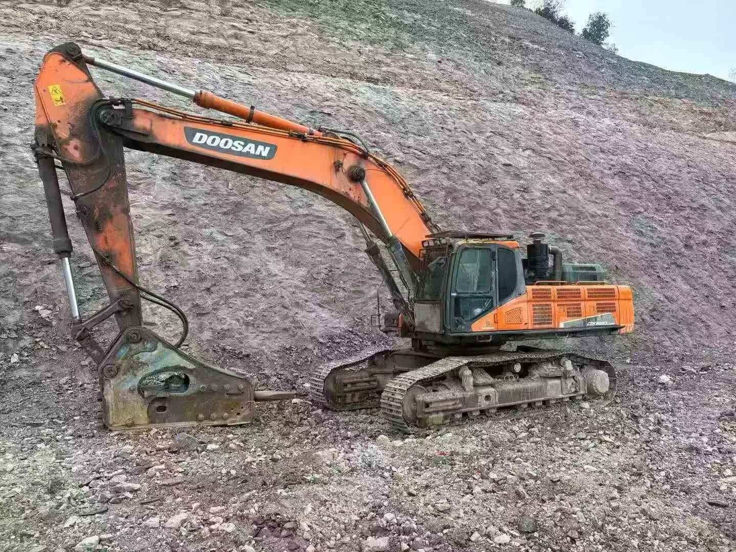 Used Doosan DX500LC-9C Excavator 2020 Model / 2