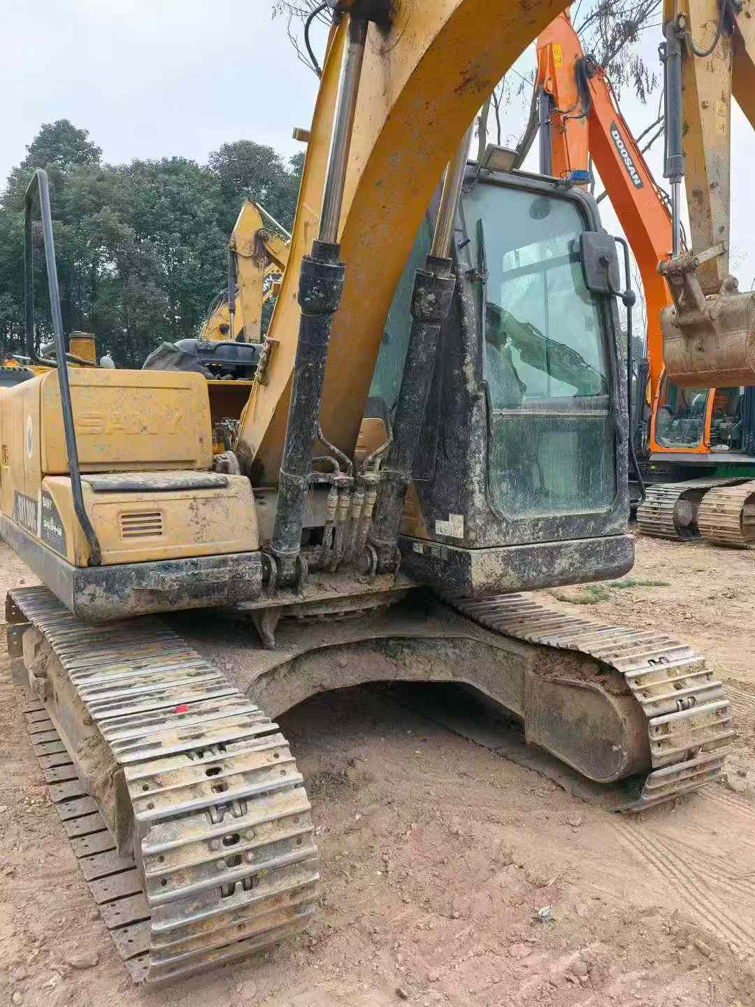 Used Sany SY125H Excavator 2018 Model / 3