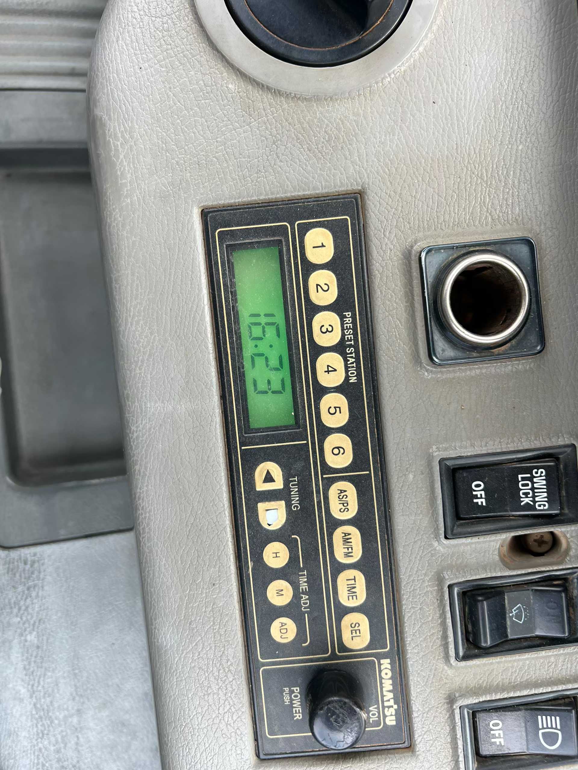 Used Komatsu PC120-6E0 Excavator 2016 Model / 8