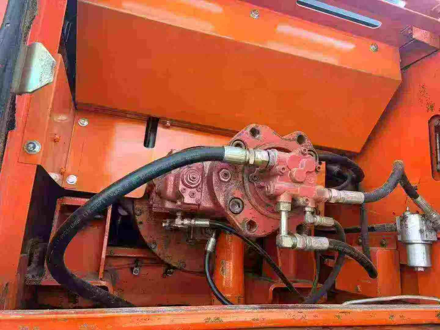 Used Doosan DL300 Excavator 2013 Model / 6