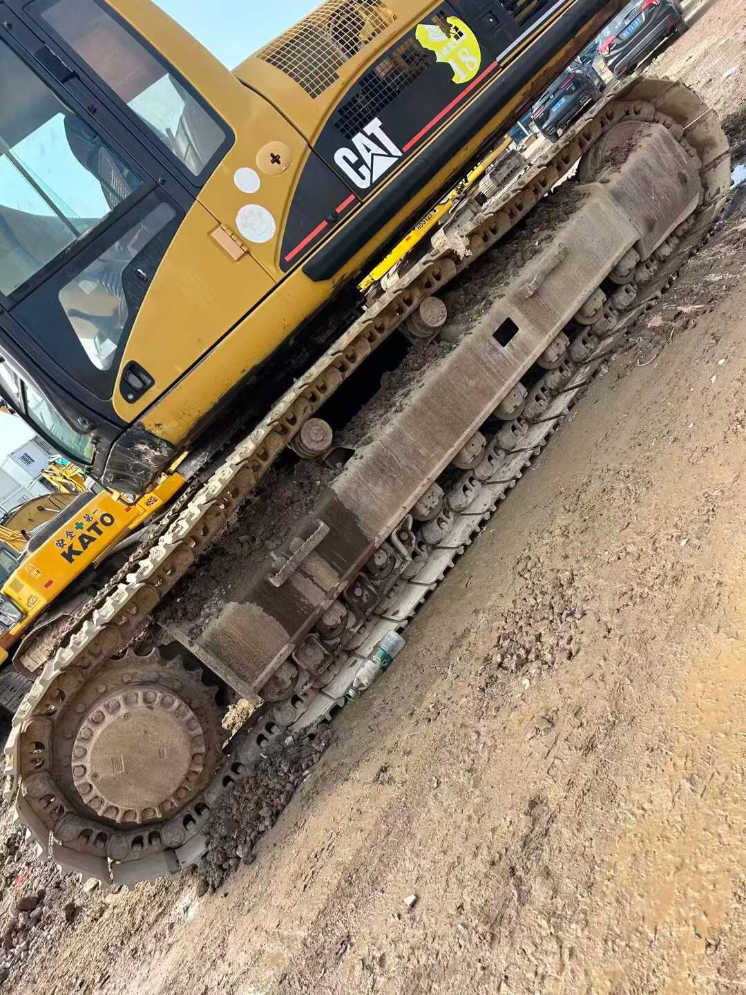 Used Caterpillar 330CL Excavator 2016 Model / 5