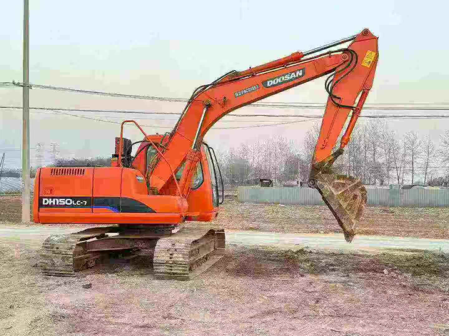 Buy Doosan DX60 Used Excavator