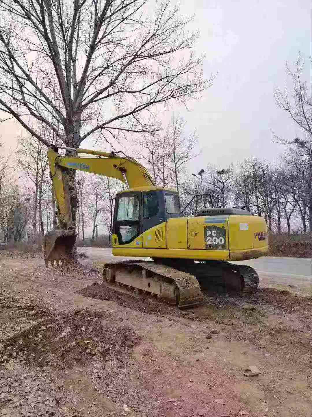 Used Komatsu PW200-7 Excavator 2016 Model / 2