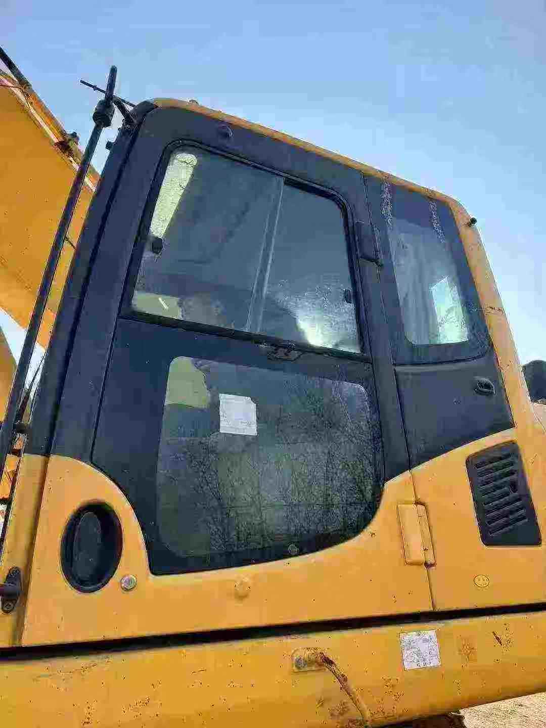 Used Komatsu PC400 Excavator 2016 Model / 5