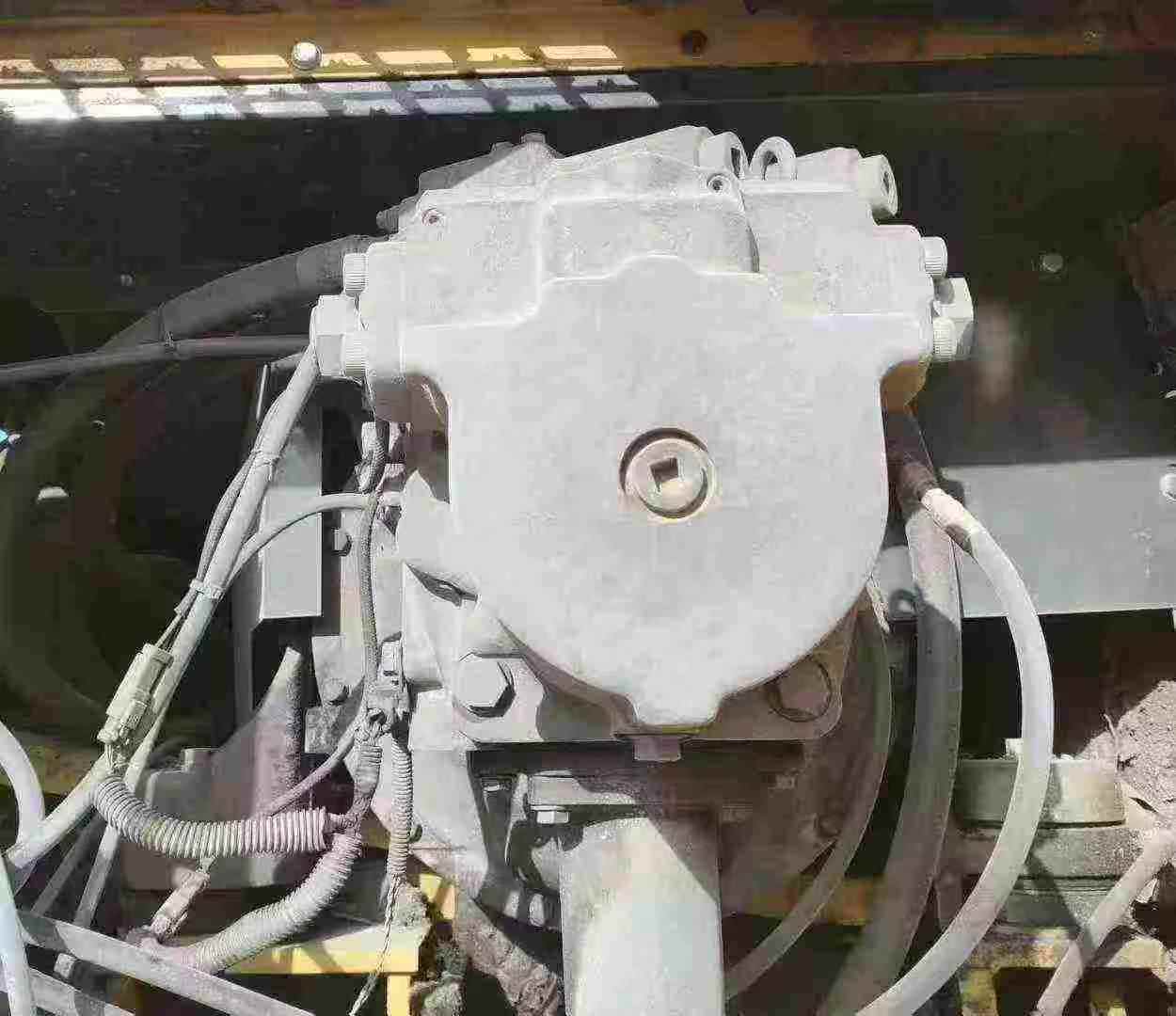 Used Komatsu PC400-8 Excavator 2016 Model / 8